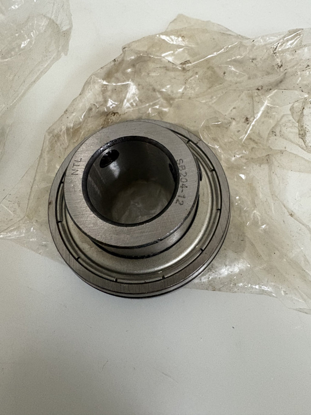 LOT OF 2 NATIONAL BEARING 3/4 INSERT BALL BEARING SET SCREWS SB-204-12
