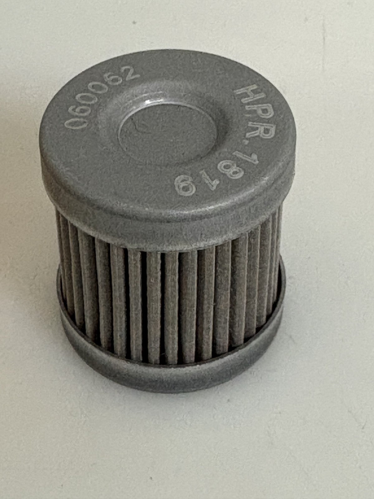 LOT OF 2 PARKER FILTER ELEMENT HPR1819