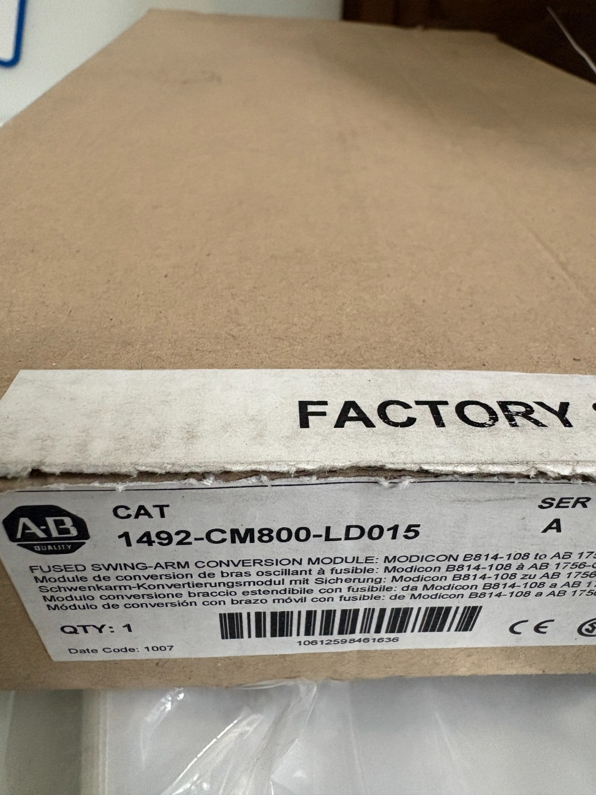 ALLEN BRADLEY PLC WIRING SYSTEM 1492-CM800-LD015