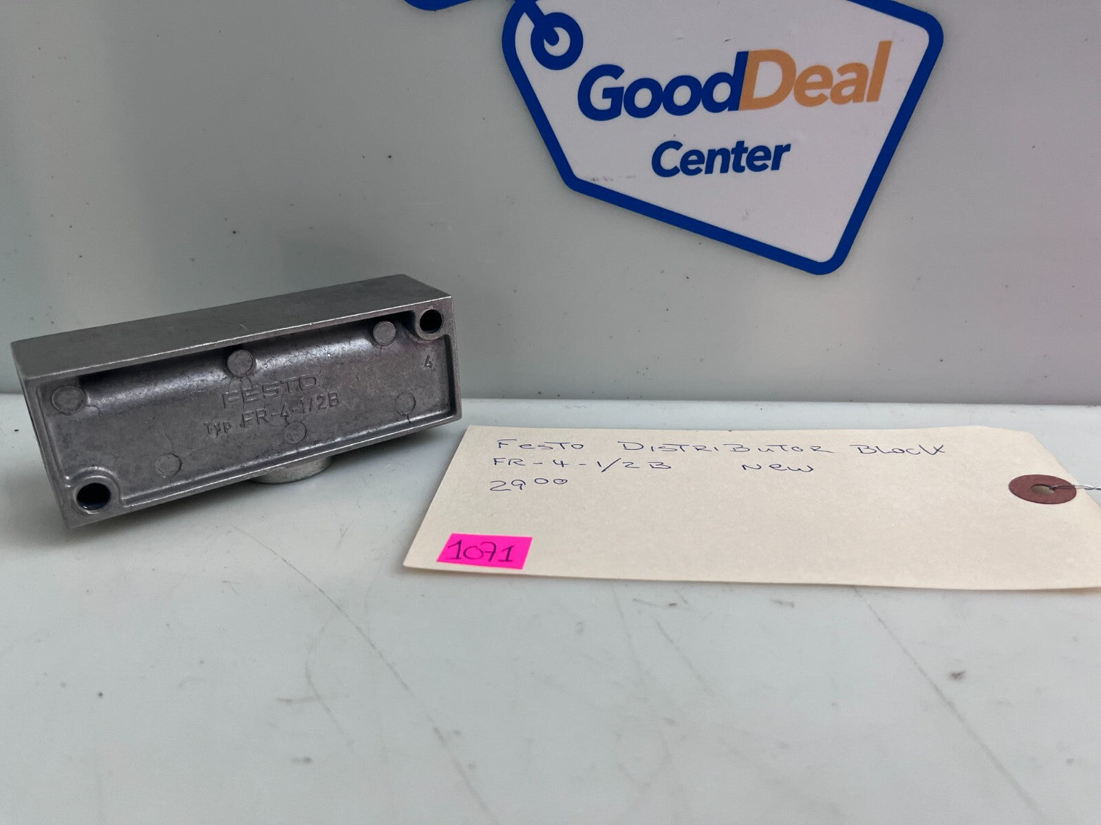 FESTO FR-4-1/2-B 6704 Distributor Block
