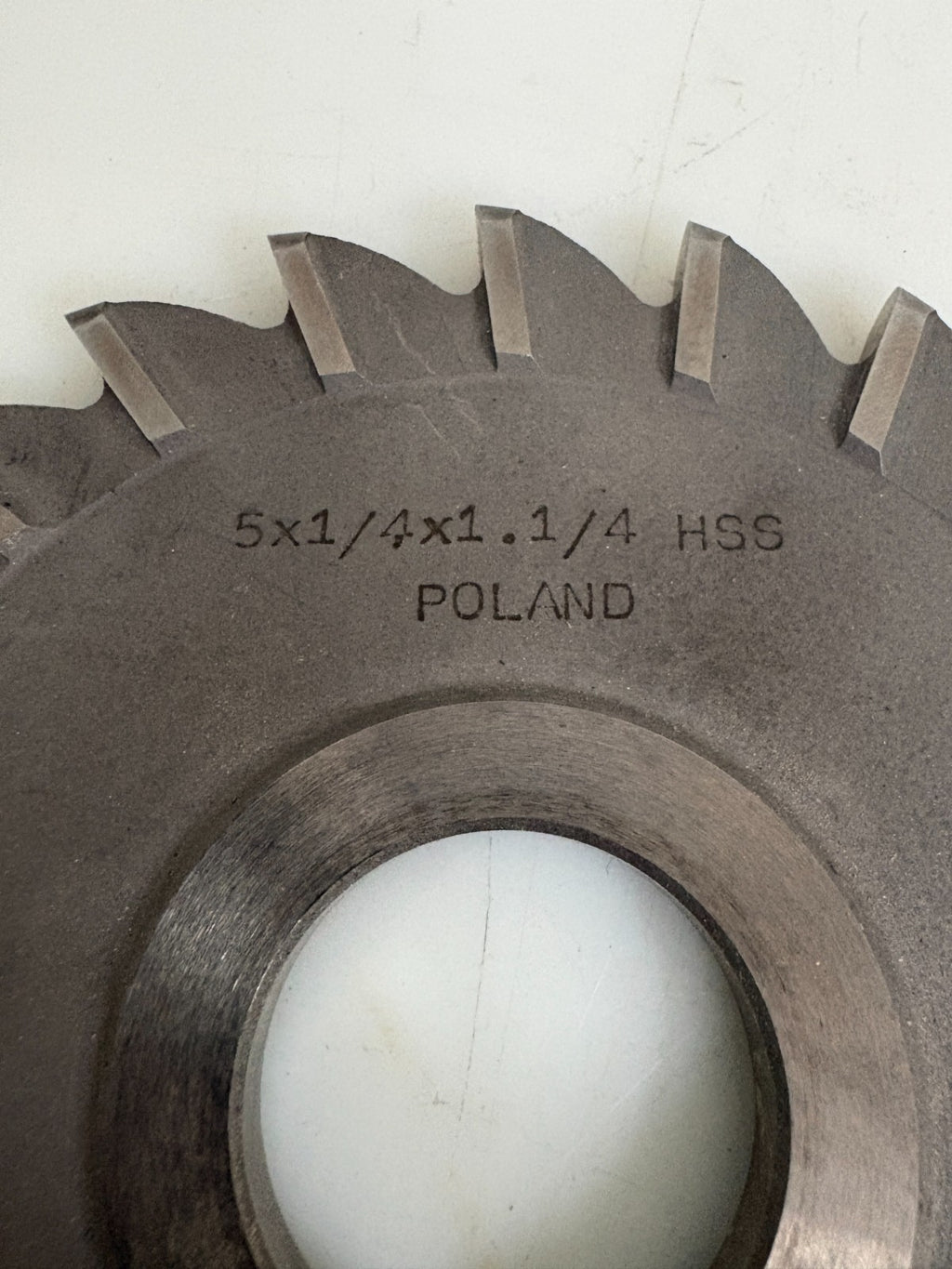 HSS SIDE MILLING CUTTER STAGGERED TOOTH 5X1/4X1.1/42