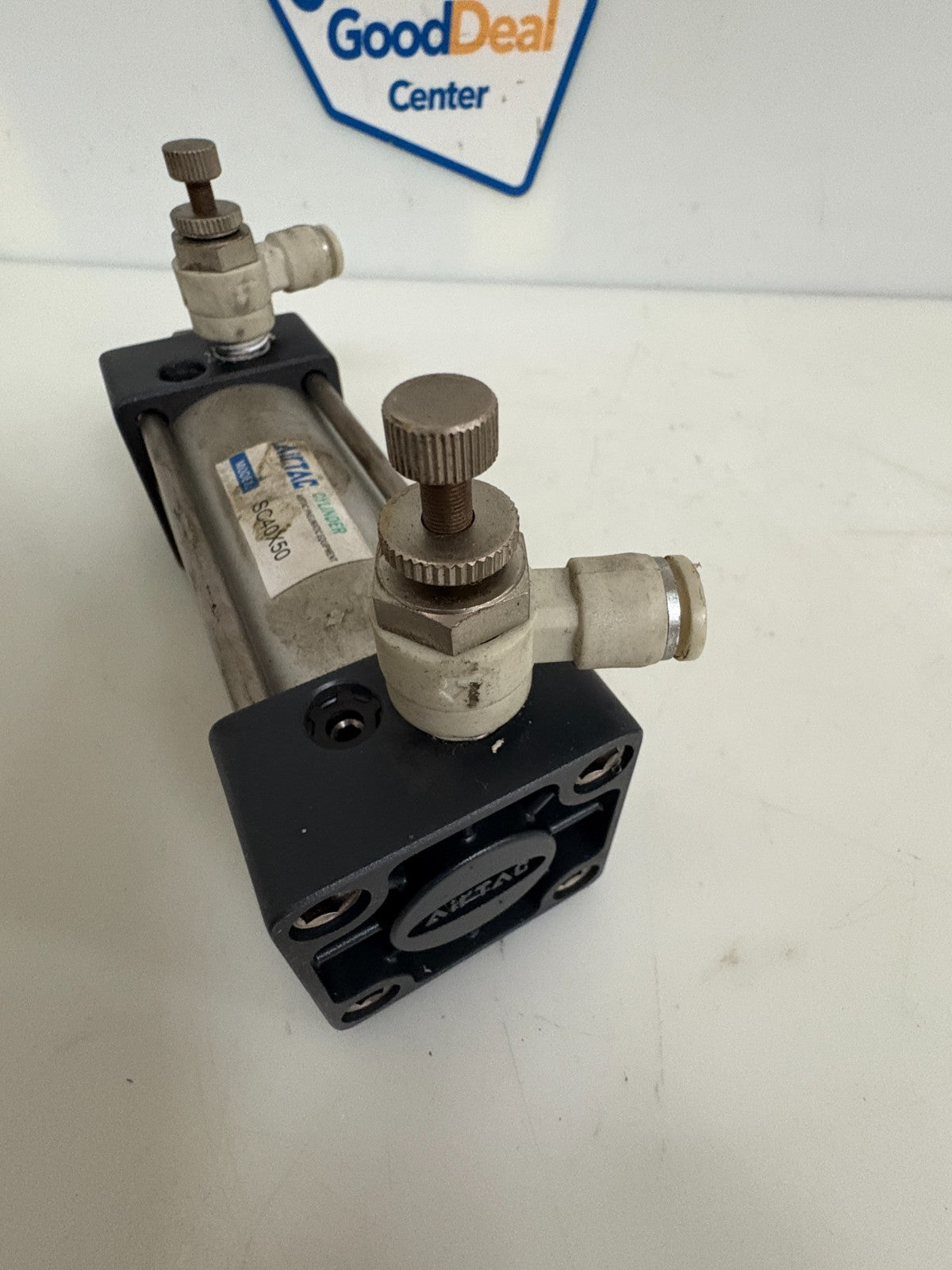 AIRTAC PNEUMATIC CYLINDER SC40X50 W/ADJUSTABLE AIR VALVE