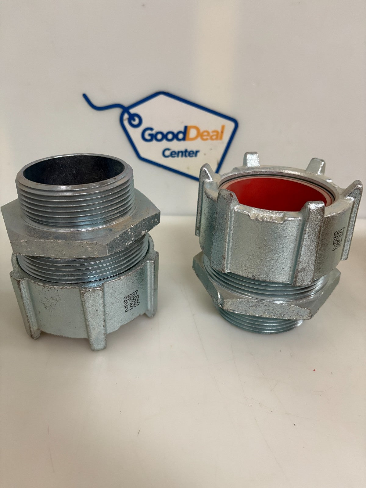 LOT OF 2  ABB THOMAS & BETTS STRAIGHT LIQUID TIGHT STRAIN CORD CONNECTOR #25870