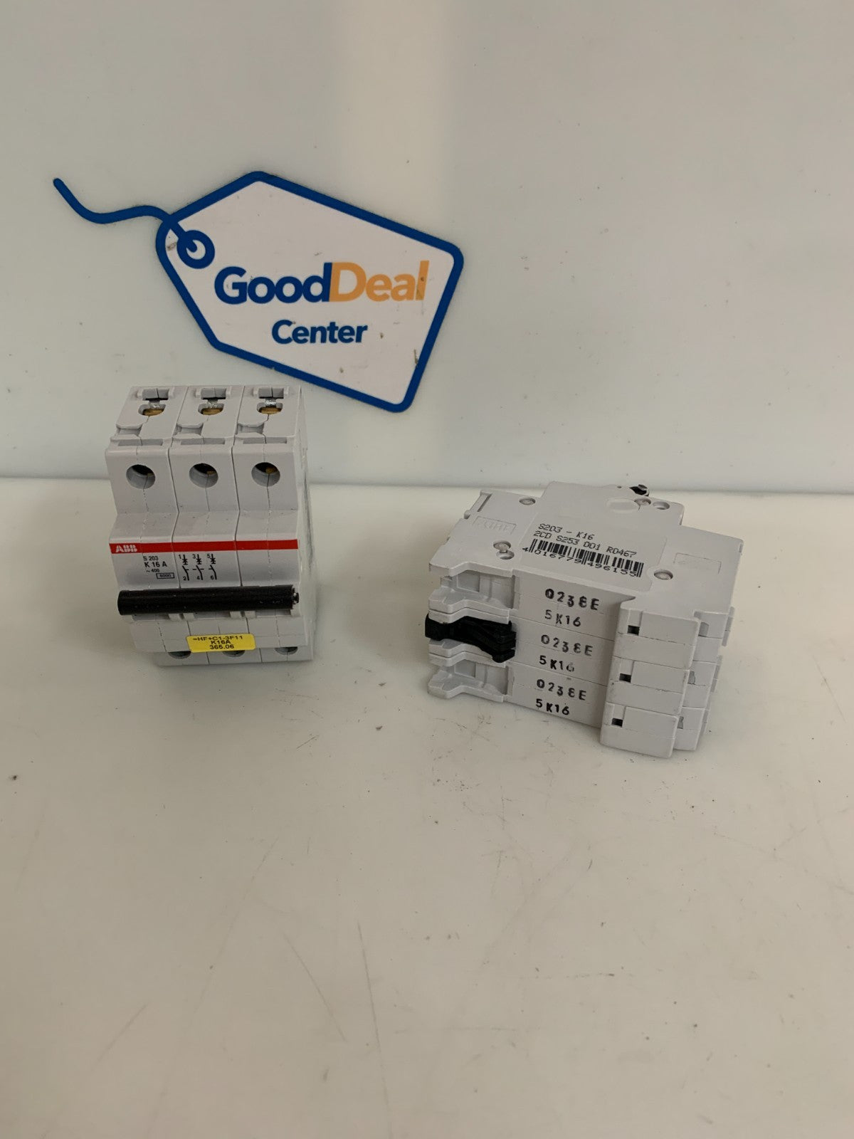 LOT OF 2 ABB CIRCUIT BREAKER K16 A S 203-K16