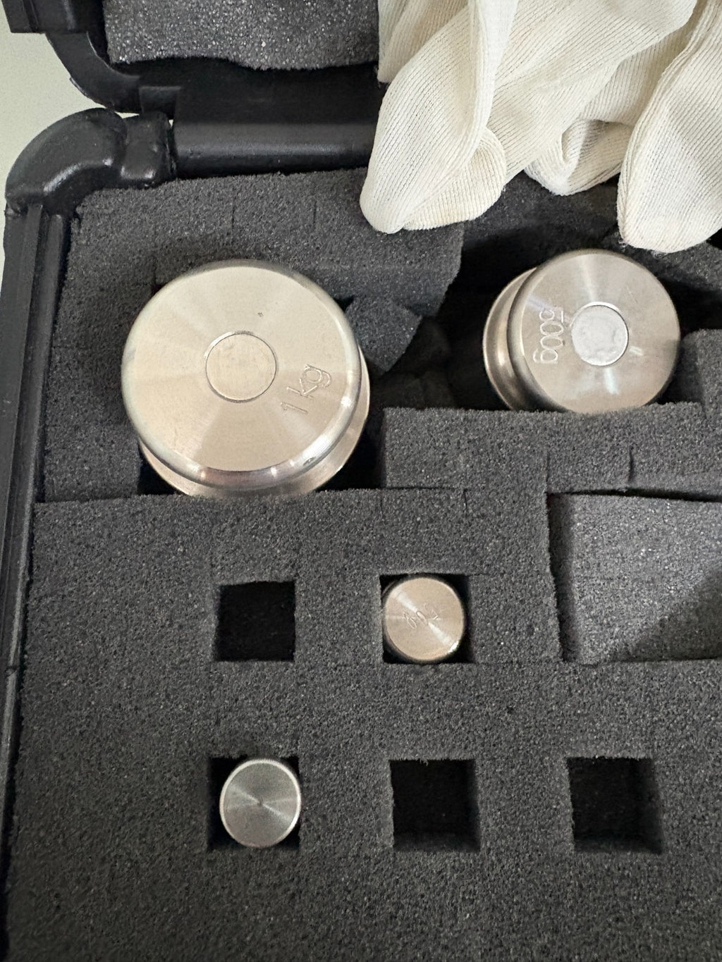 DENVER INSTRUMENT 10 PC CALIBRATION SET IN CASE