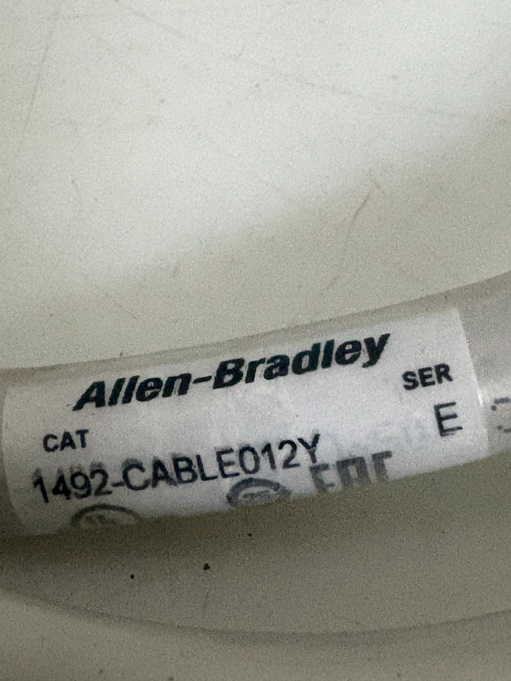 LOT OF 2 ALLEN BRADLEY TERMINAL CABLE 1492-CABLE013Y2