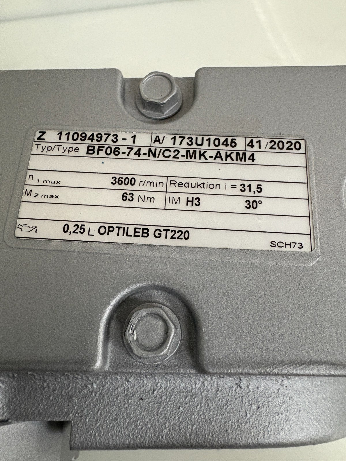 MULTIVAC KOLLMORGEN SERVO MOTOR 106151695 AKM 41E-ASSNR-02 GEARBOX BF06-74-C-014