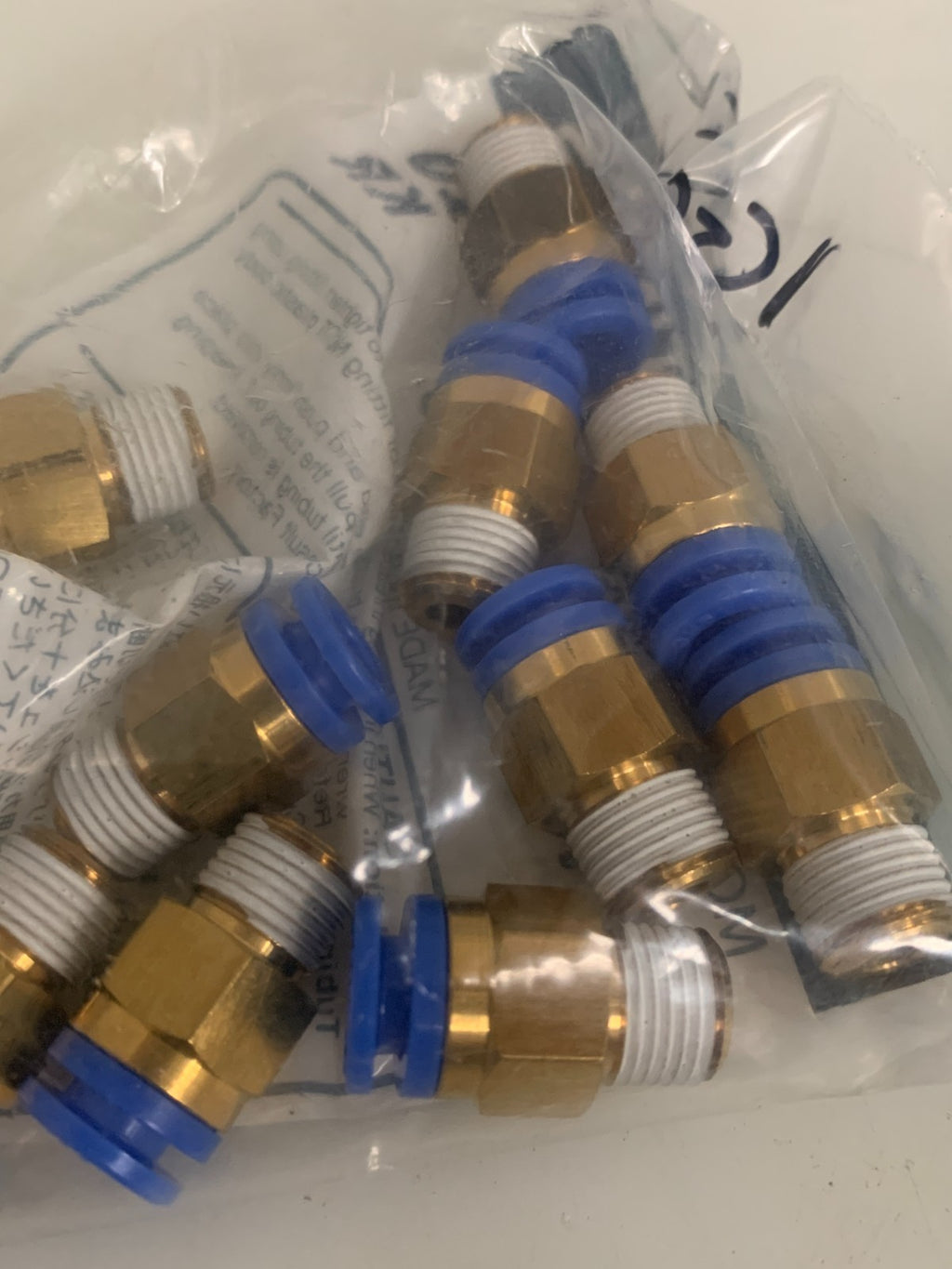 2 LOTS SMC GAZ FITTING KQH 06-01S1