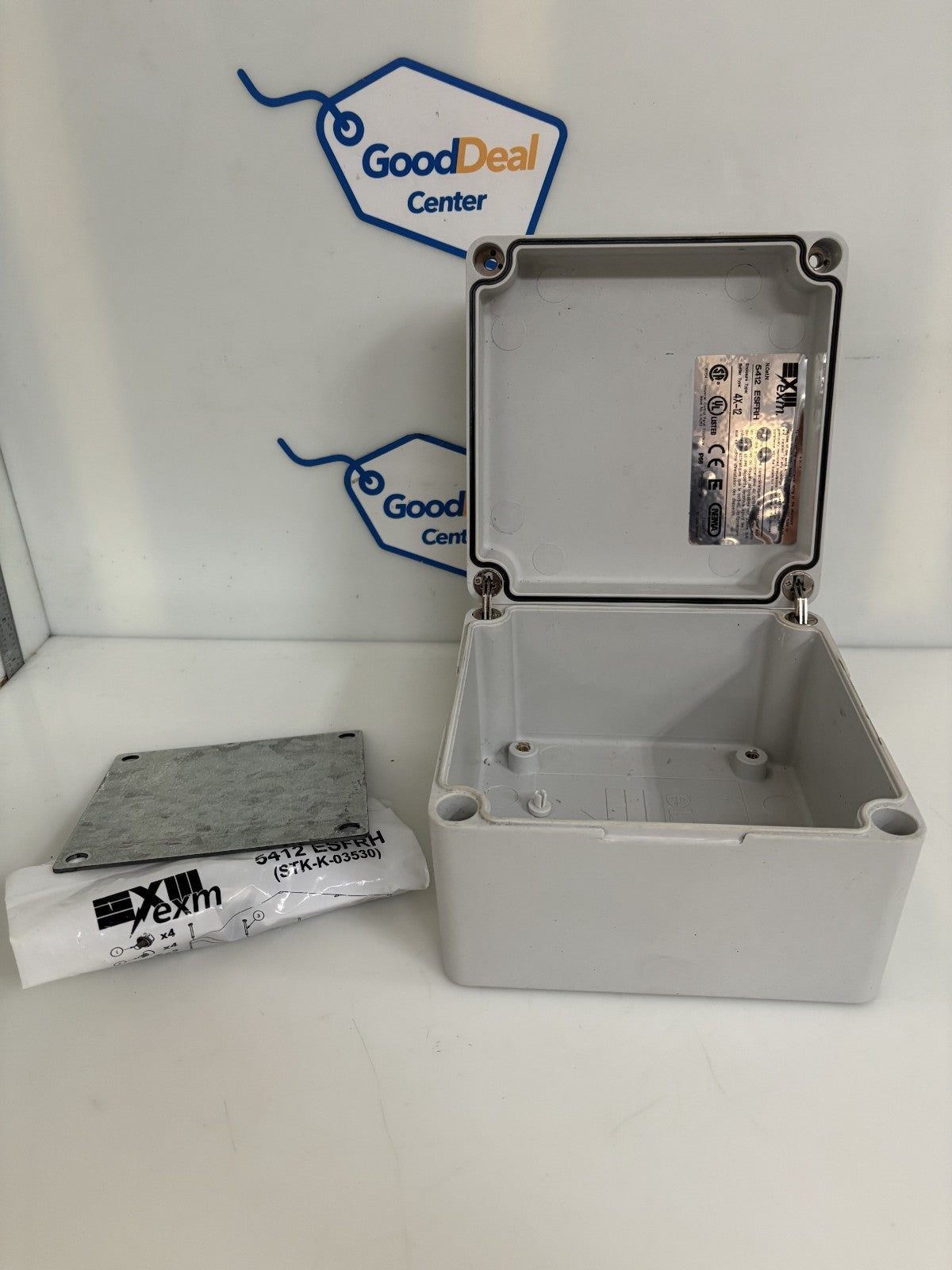 EUROBEX EXM FIBERGLASS CORROSION RESISTANT ENCLOSURE 5412 ESFRH0606040