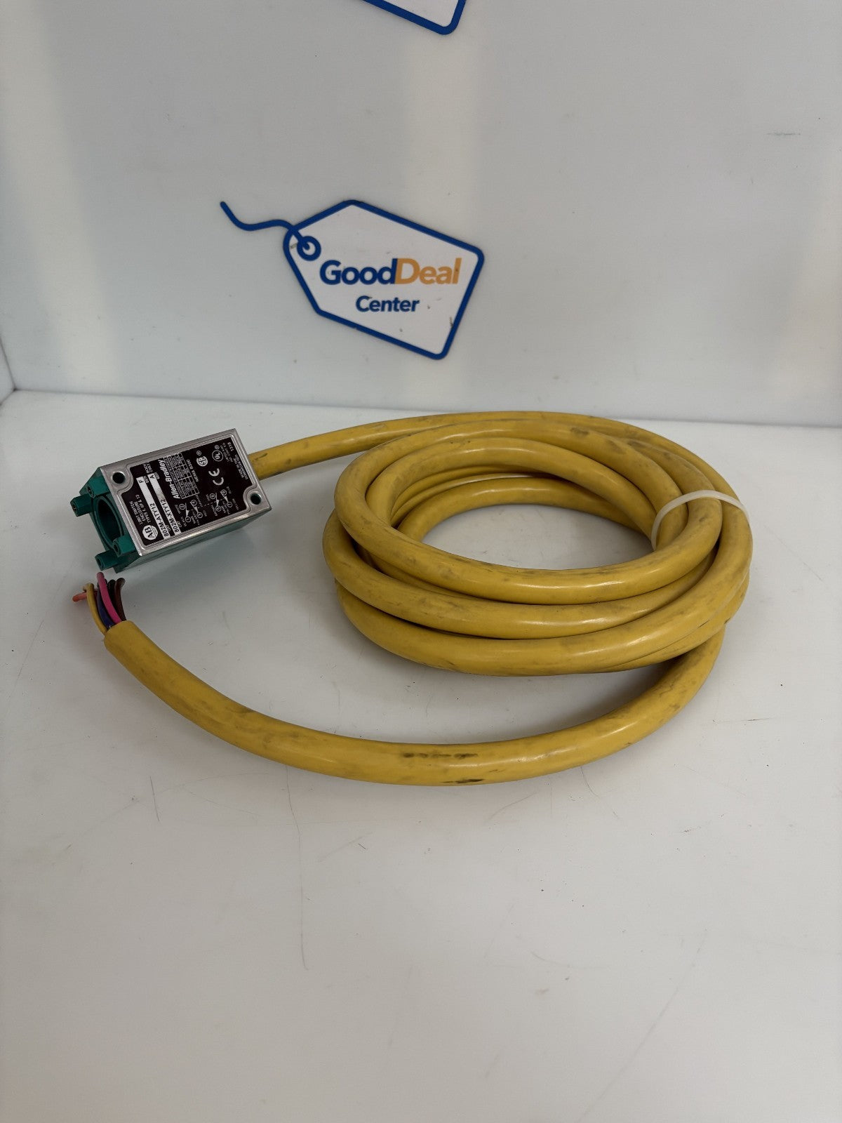 ALLEN BRADLEY LIMIT SWITCH ENCLOSURE 802M-ATY12 F