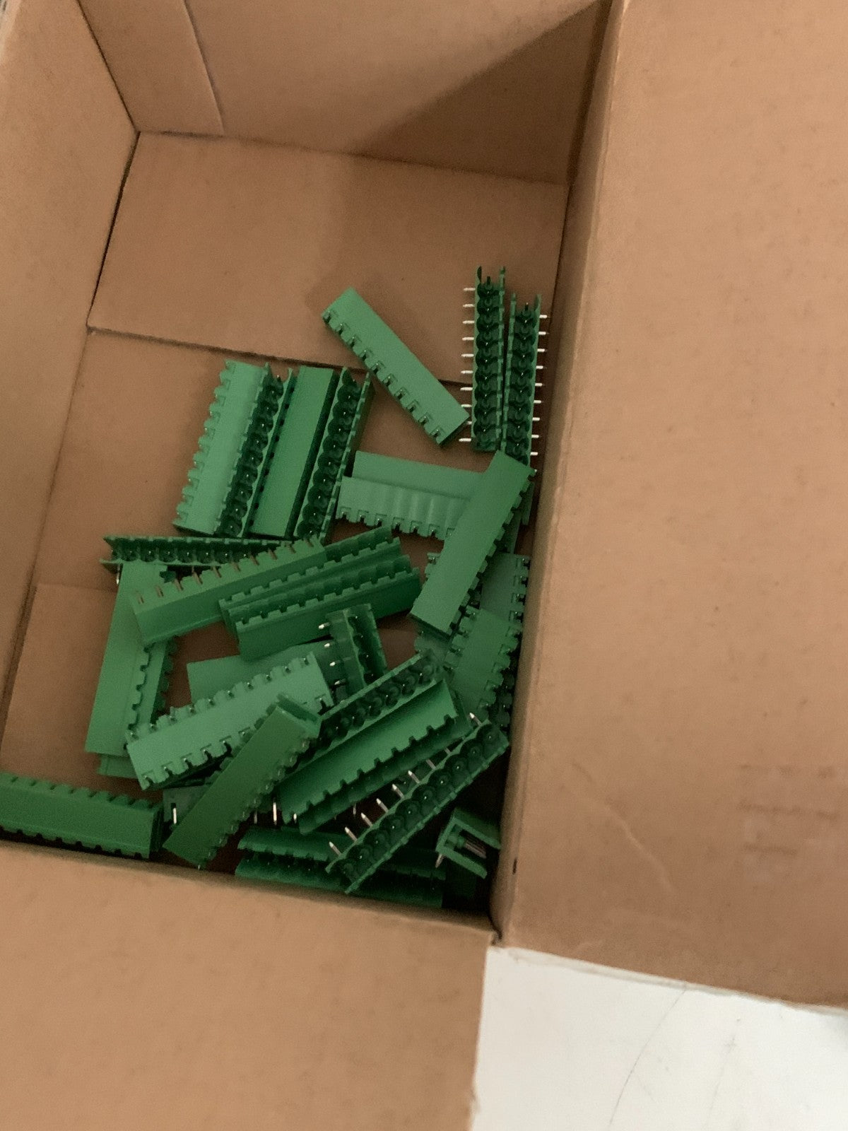 LOT OF 130 10 POS TERM BLOCK #20020109-H021A01LF