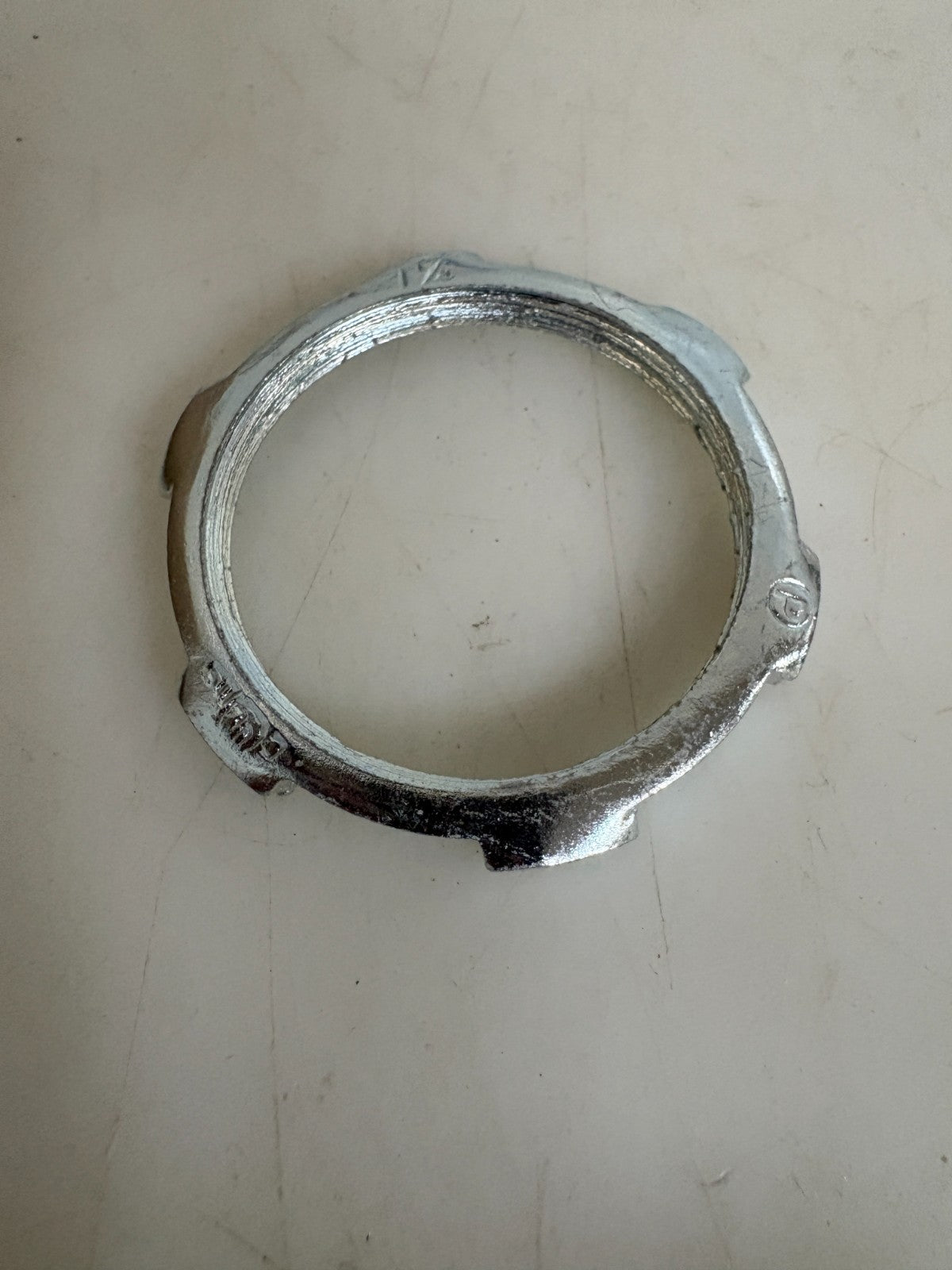 APPLETON 1 1/4" STEEL LOCK LOCKNUT #RP021191 50 IN BOX1