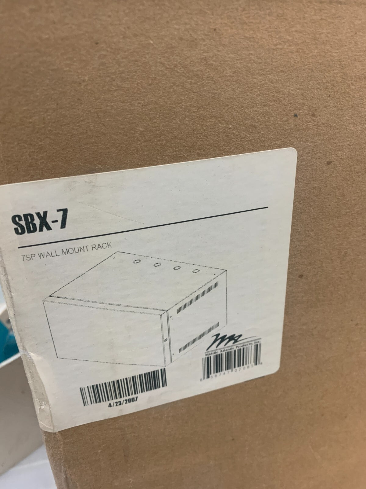 Middle Atlantic SBX-7 7SP Wall Mount rack1