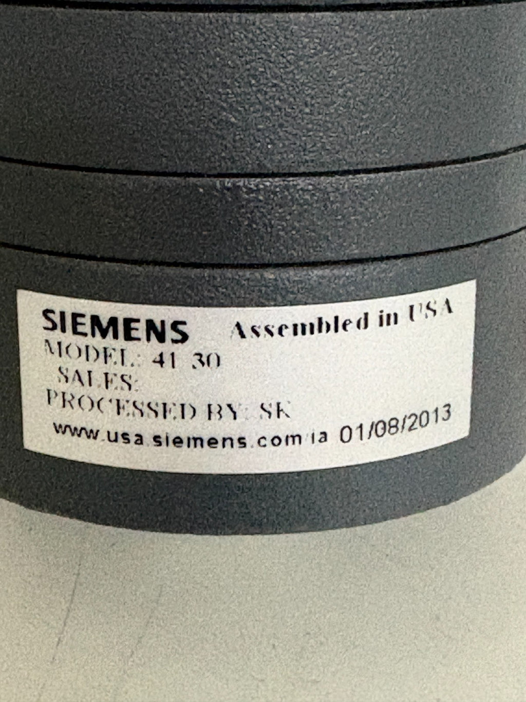 SIEMENS PNEUMATIC AIR PRESSURE REGULATOR 41-301