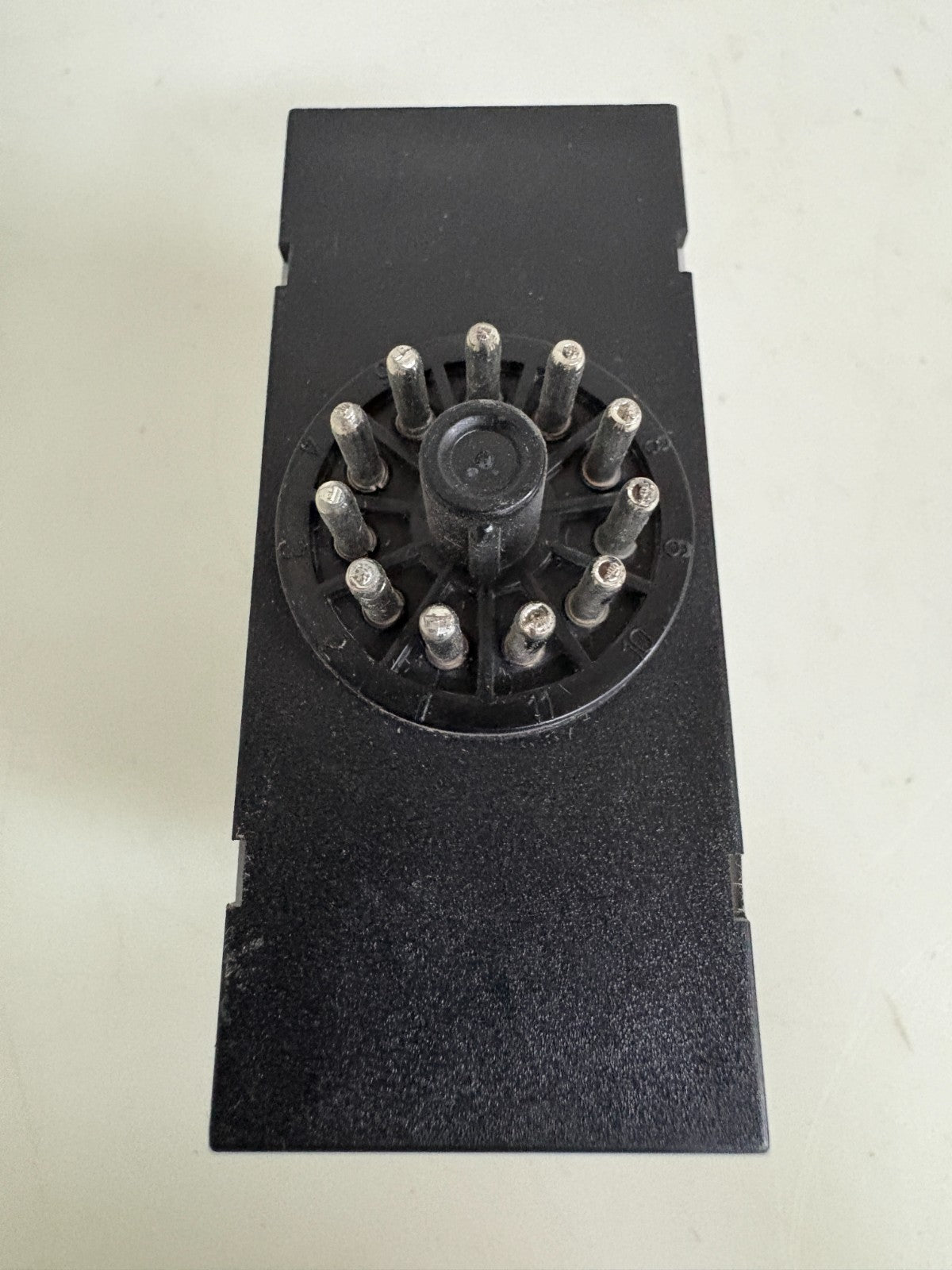CARLO GAVAZZI CONDUCTIVE LEVEL CONTROLLER CLP2EA1C1153