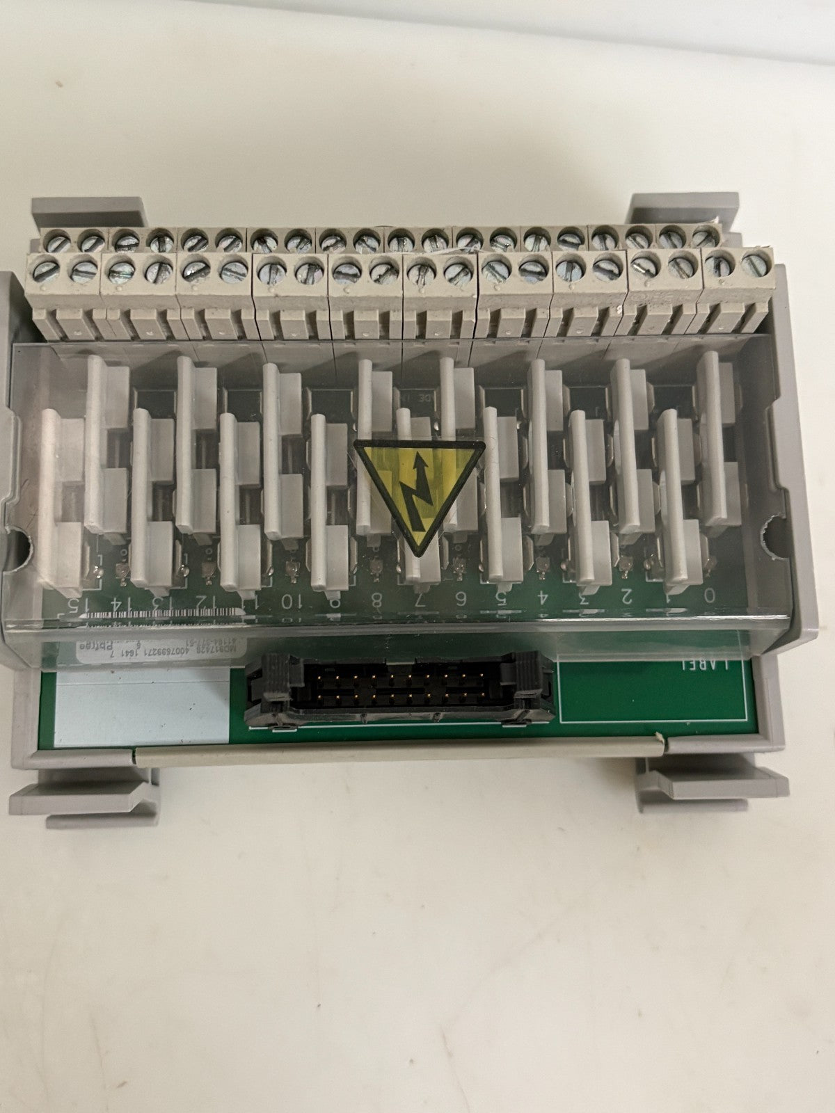 ALLEN BRADLEY FUSIBLE ANALOG INTERFACE MODULE #1492-IFM20F-F120A-2