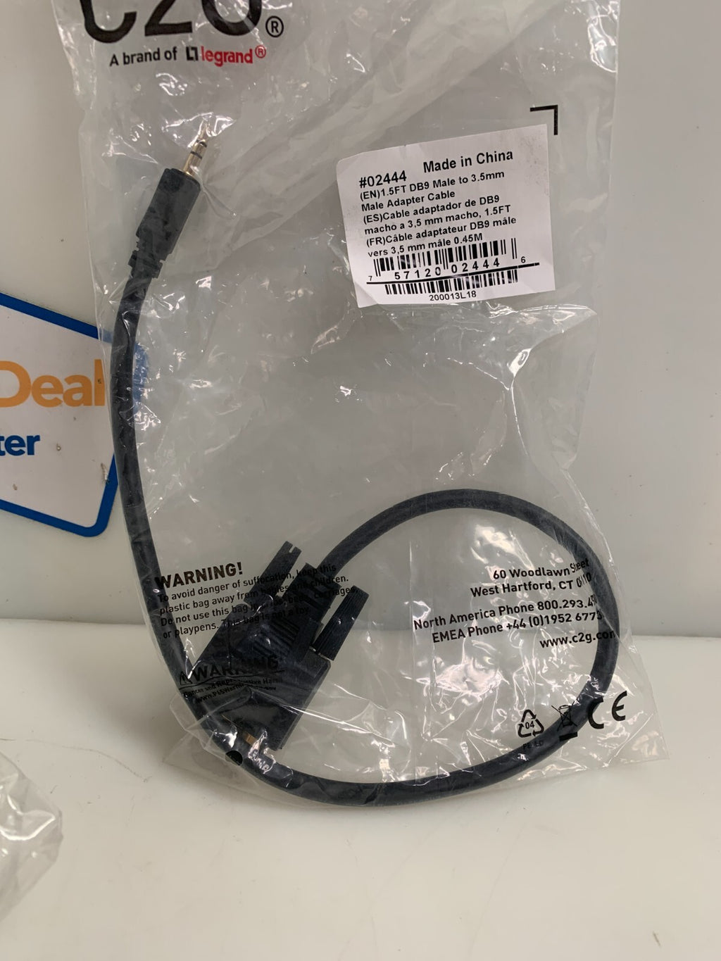 LOT OF 6 C2G VELOCITY CABLE INTERFACE 02444 1.5FT DB9 MALE TO 3.5 ADAPTER BK1