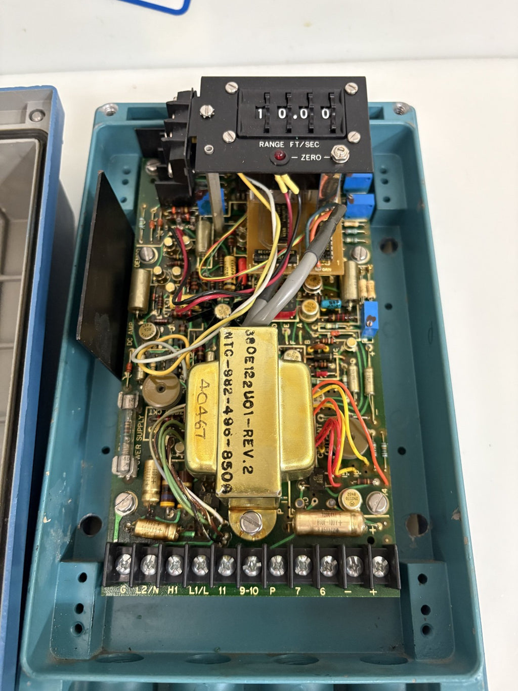 FISHER & PORTER MAGMETER TRANSMITTER SIGNAL FLOW CONVERTER #50SF2-21B11-2X