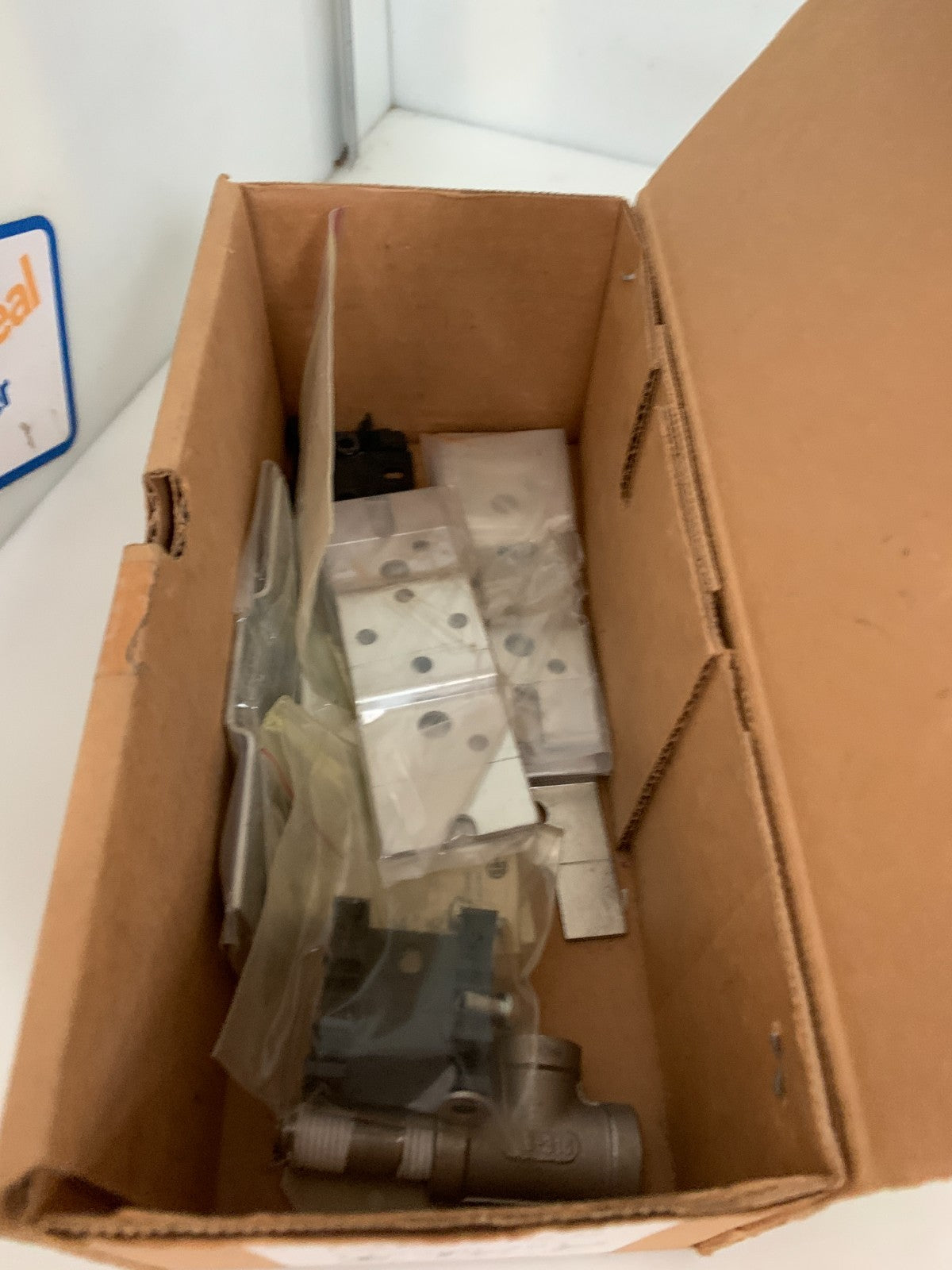 FAIRCHILD I/P E/P TRANSDUCER ELECTRO PNEUMATIC