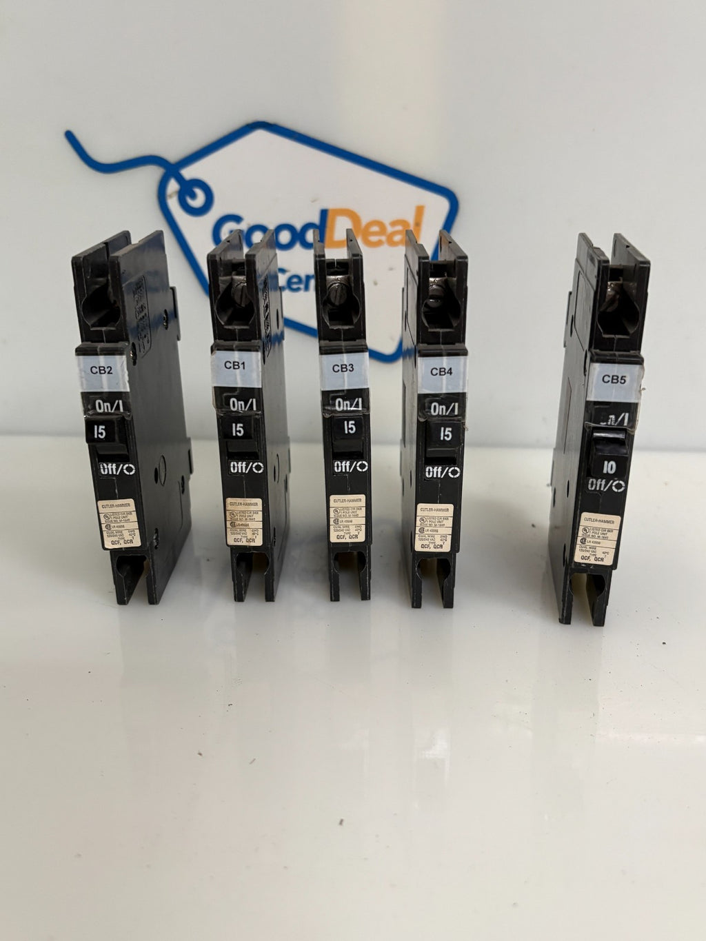 CUTLER HAMMER CIRCUIT BREAKER MIX LOT 4X QCR1015 1X QCR10100