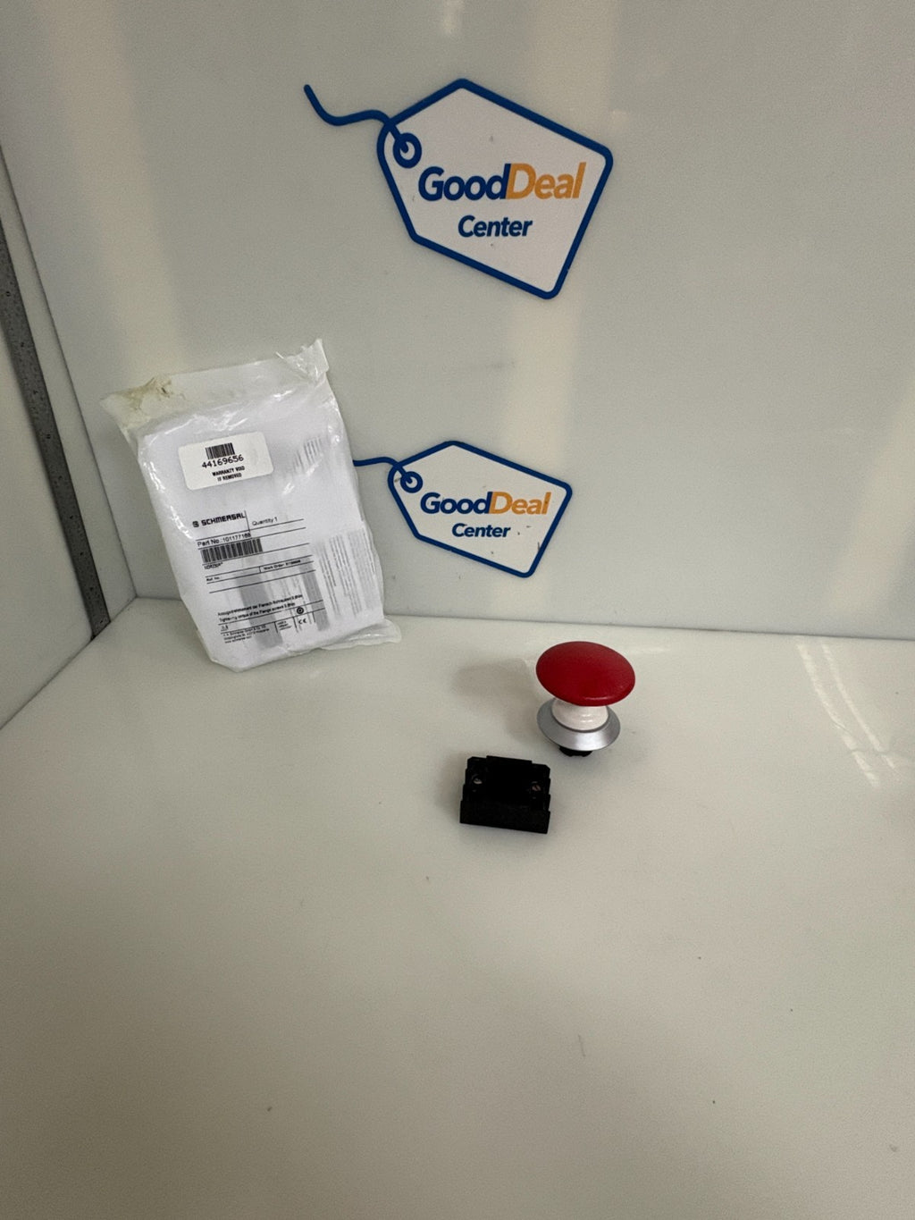 SCHMERSAL STOP RED MUSHROOM BUTTON #101177168