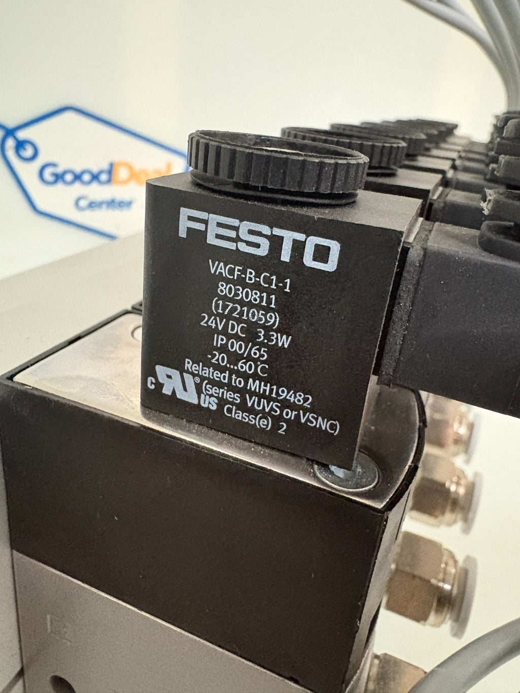 FESTO MANIFOLD BLOCK 8026401 VABM-B10-30E-G34-8-P3 W/8XSOLENOID 80308113