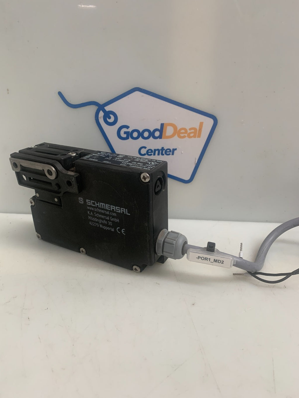 SCHMERSAL Safety Interlock Switch  AZM161CC-12/12RKA-024  101166287  w/Cable