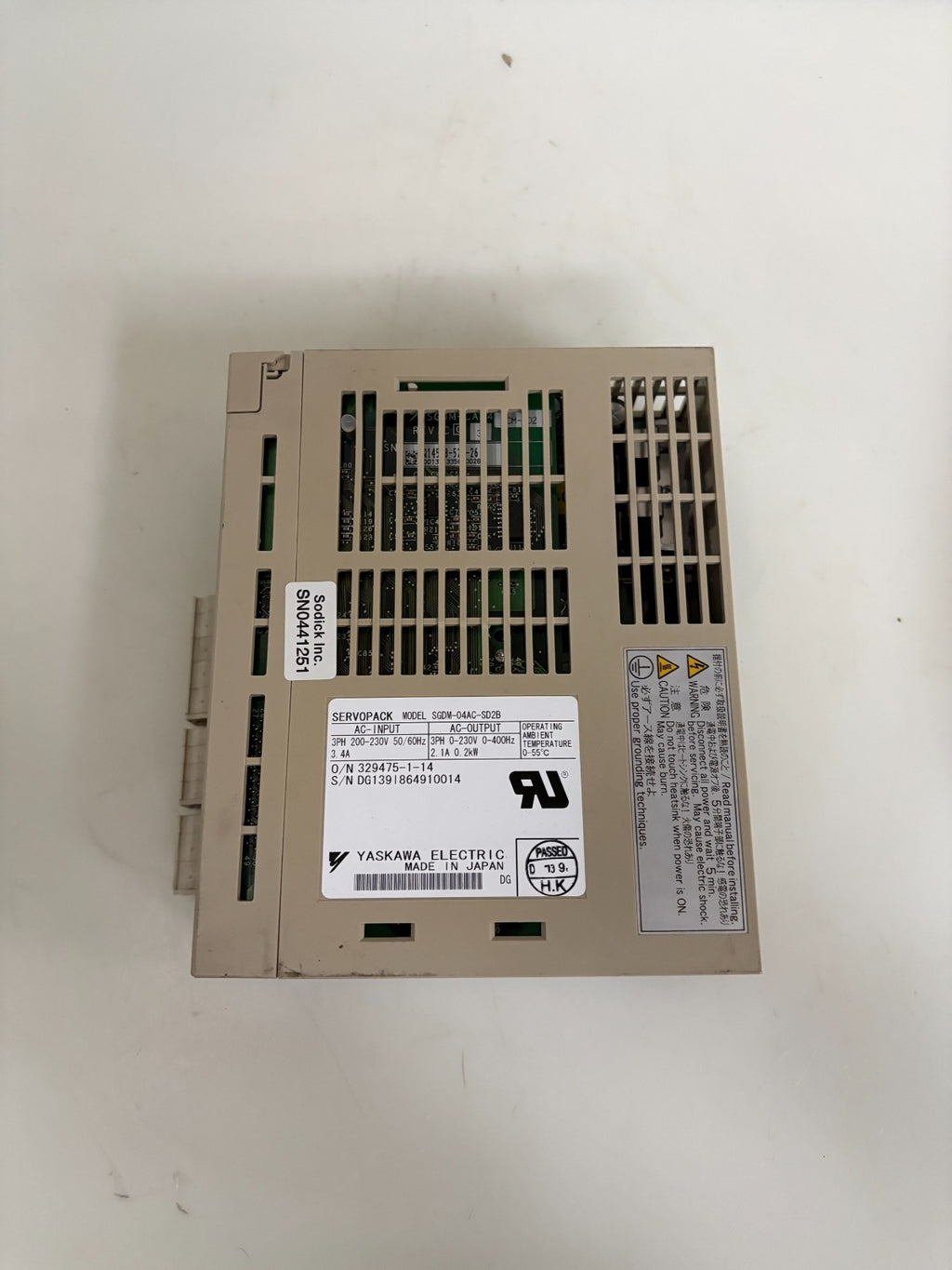 YASKAWA SERVOPACK SGDM-04AC-SD2B