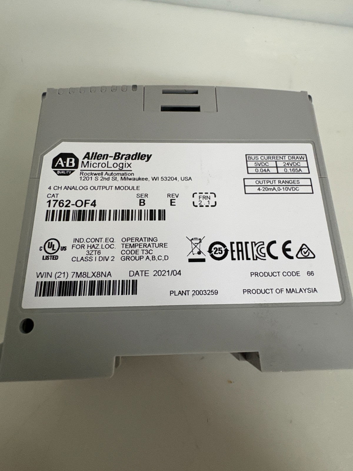 ALLEN BRADLEY MICROLOGIX 4 CH ANALOG OUTPUT MODULE 1762-0F4 SER B REV E2