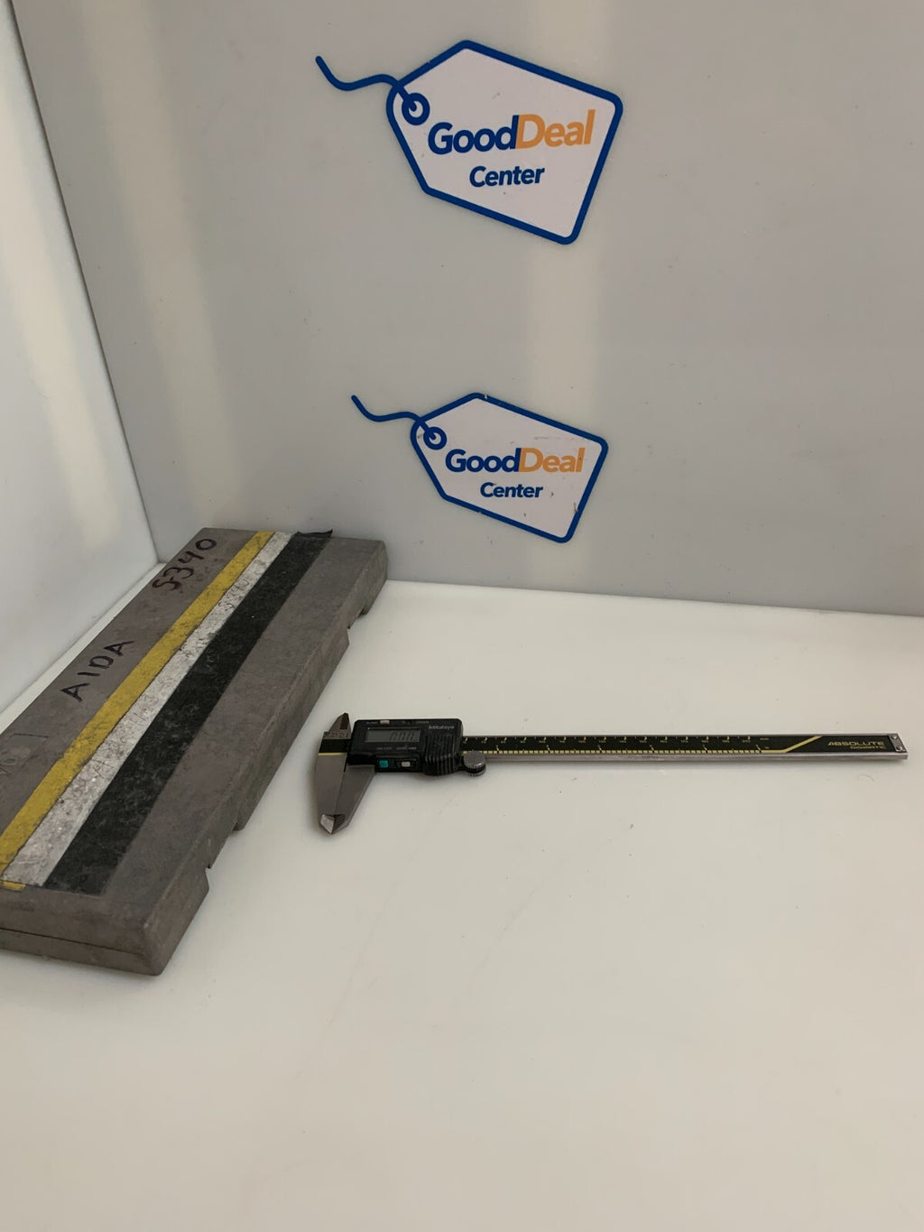 MITUTOYO  8'' Digimatic  CD-8 C  Vernier Caliper In Case