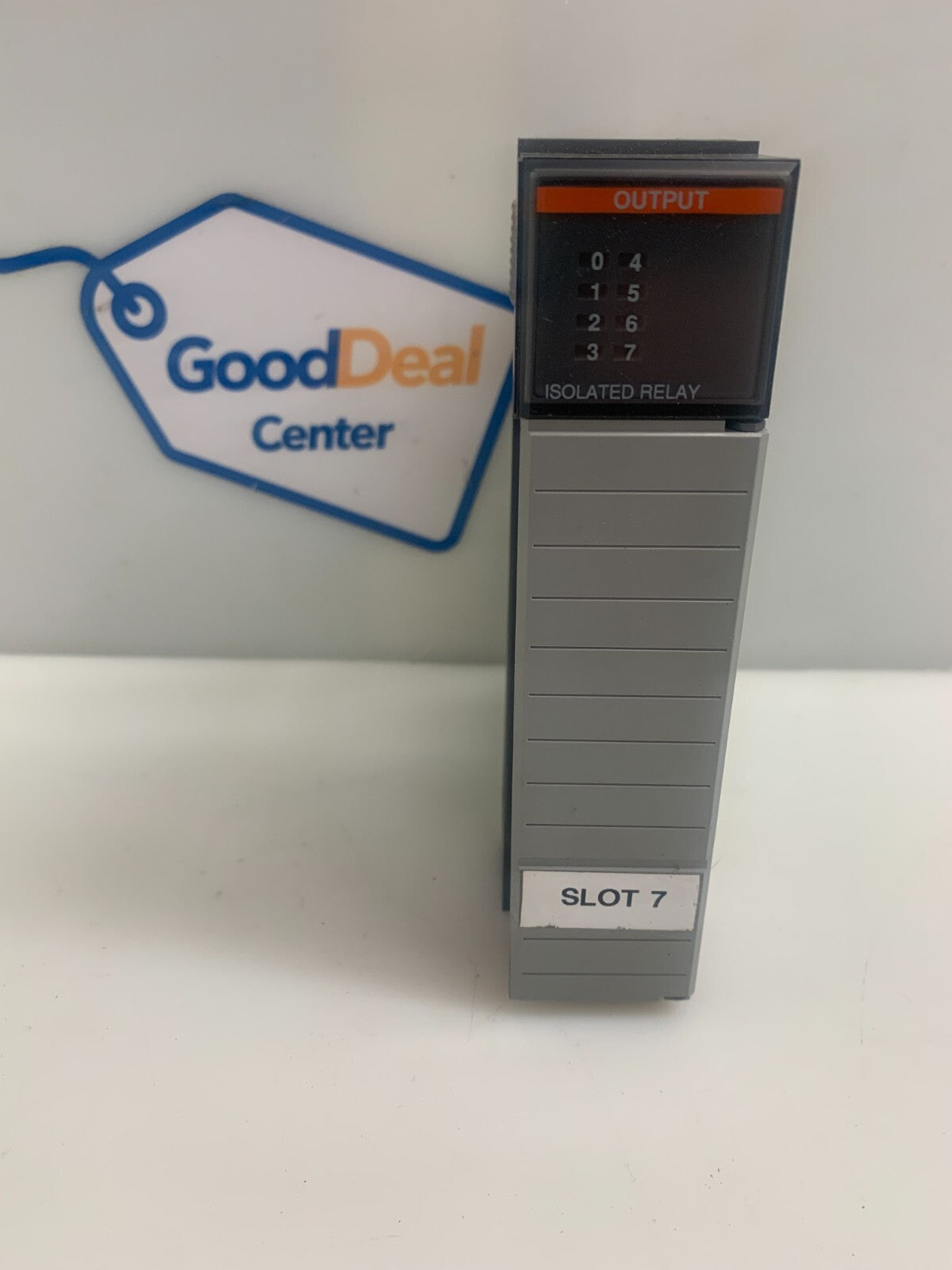 ALLEN BRADLEY  SLC 500  Output Module   1746-0X8