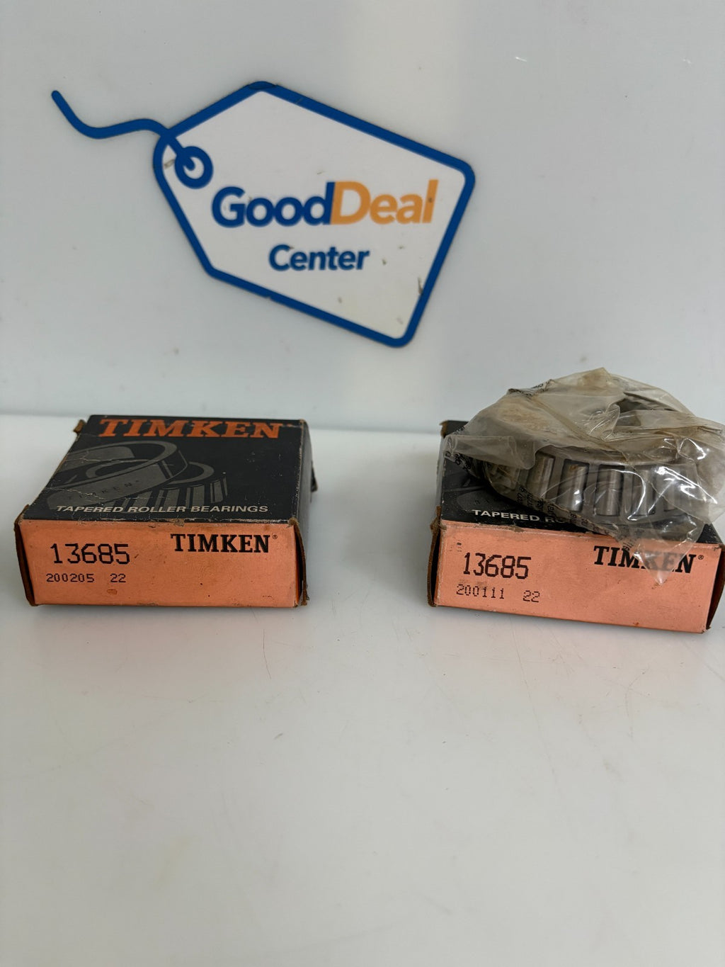 LOT OF 2 TIMKEN TAPERED ROLLER CONE BEARING 136850