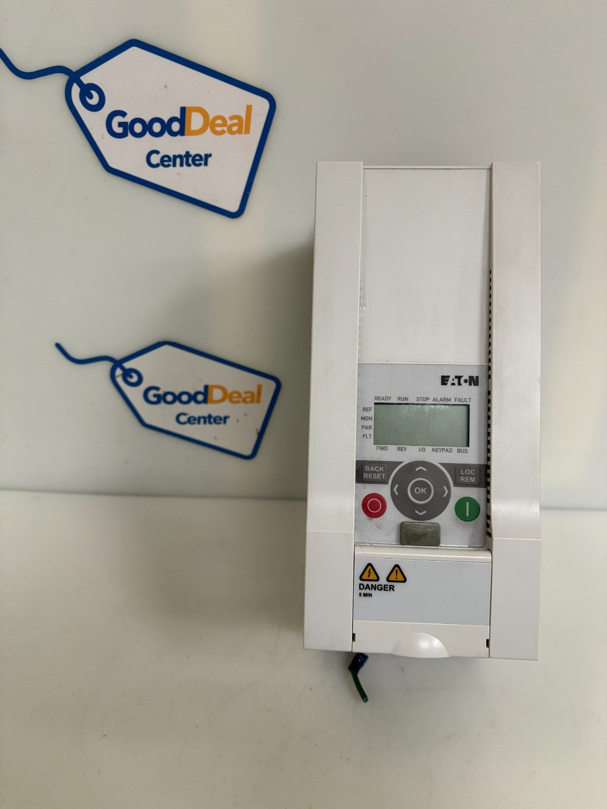 EATON M-MAX SENSORLESS VECTOR ADJUSTABLE FREQUENCY DRIVE MMX35AA1D7N0-0