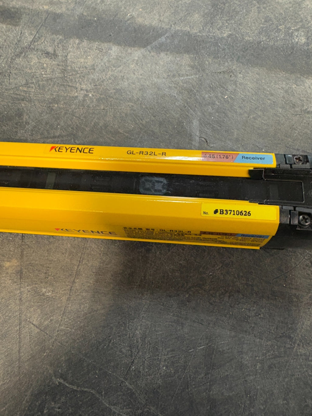 KEYENCE CURTAIN TRANSMITTER GL-R32L-R