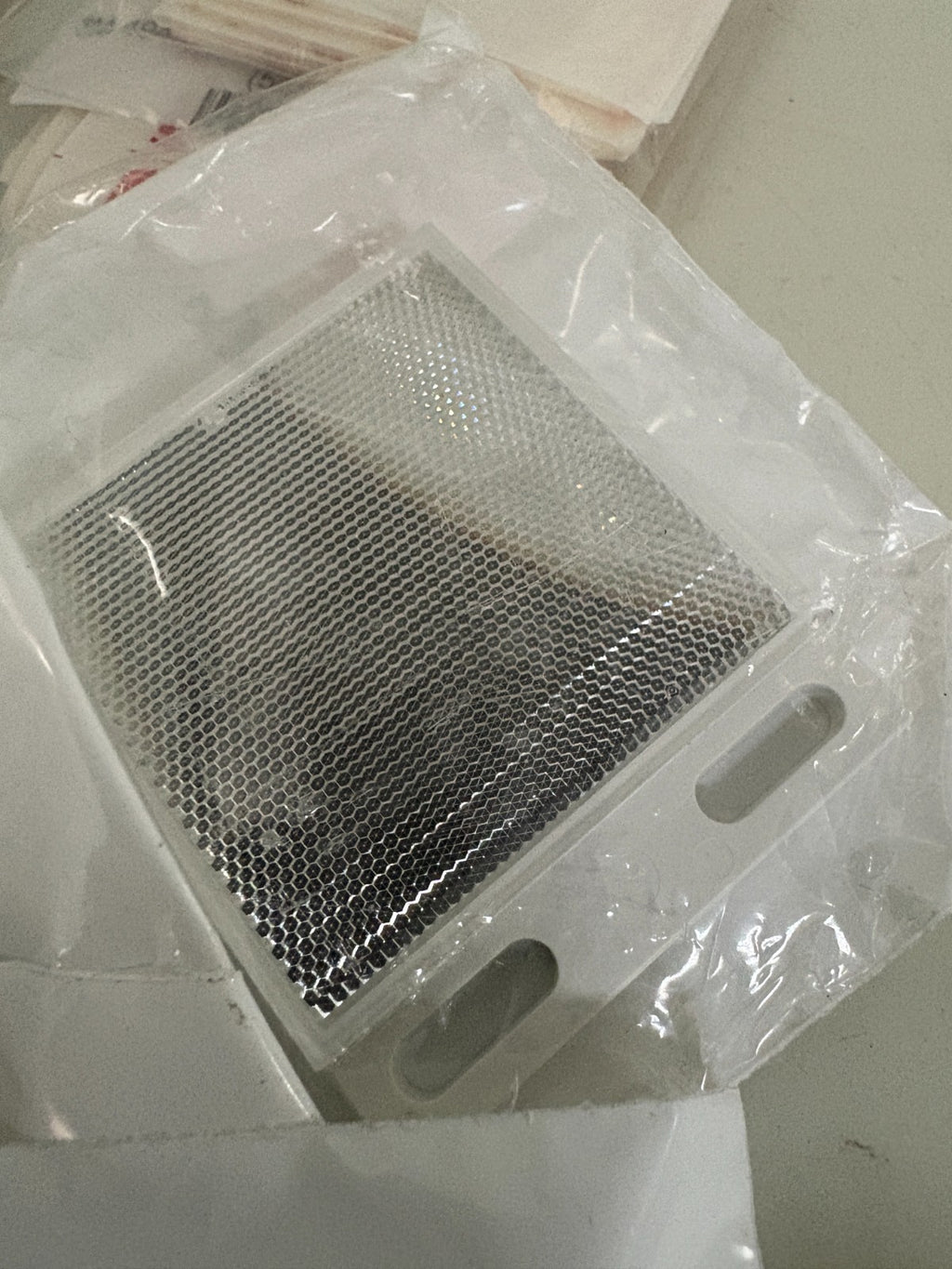 LOT OF 5 SICK MINI STRUCTURE REFLECTOR P250F #5308843 W/3M DOUBLE SIDE 2X21