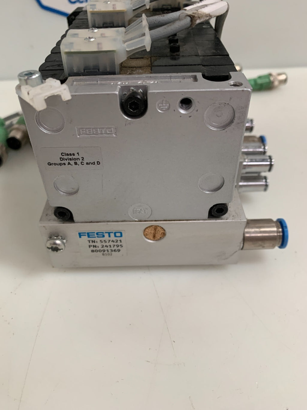 FESTO PNEUMATIC MANIFOLD W/6 CONNECTOR CABLE2