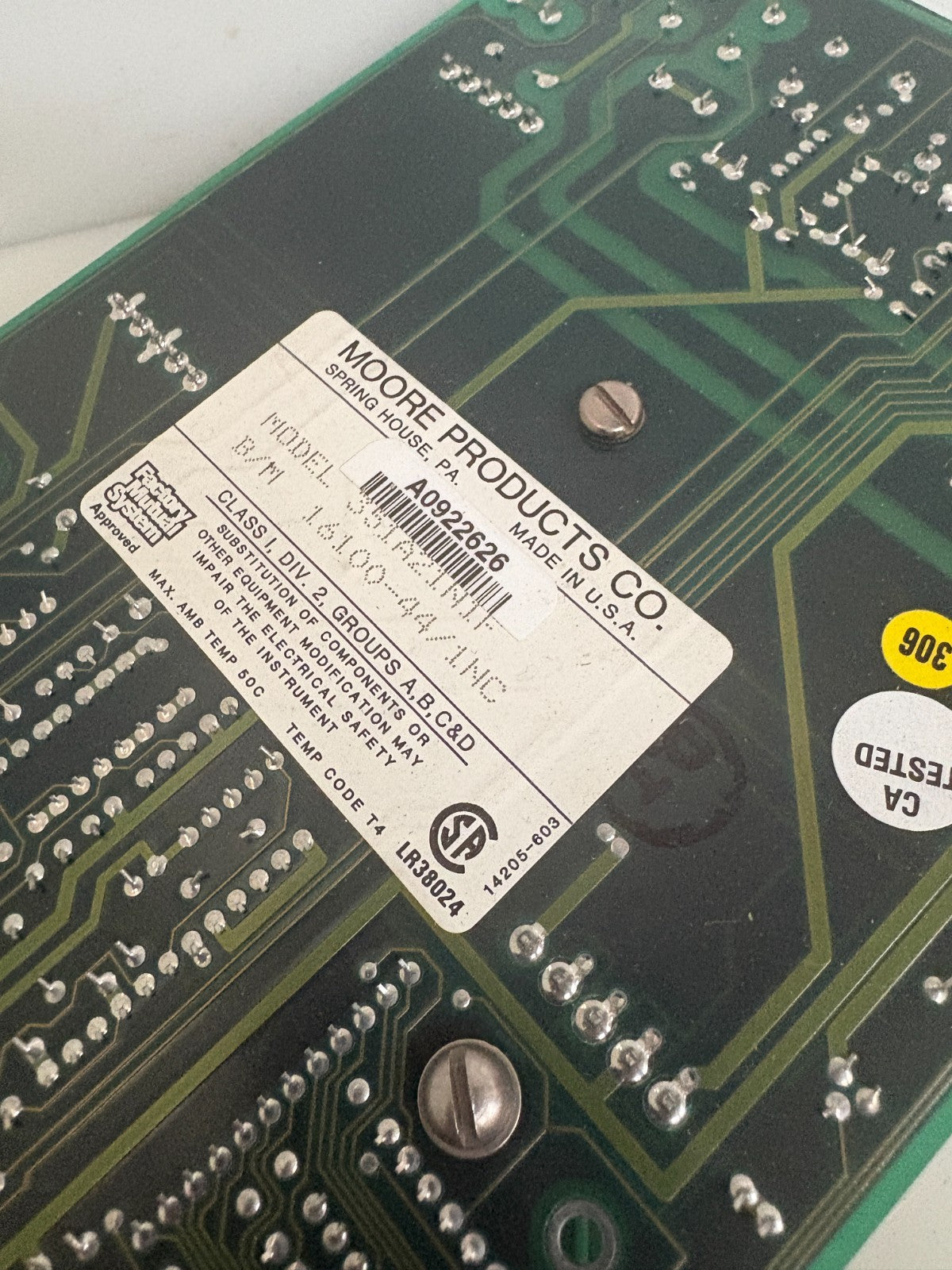 MOORE PROCESS CONTROLLER BOARD 352EA21N1F