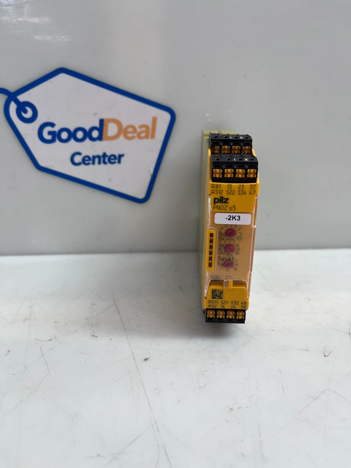 PILZ 751105 PNOZ s5 C 24VDC 2n/o 2n/ot  Safety Relay