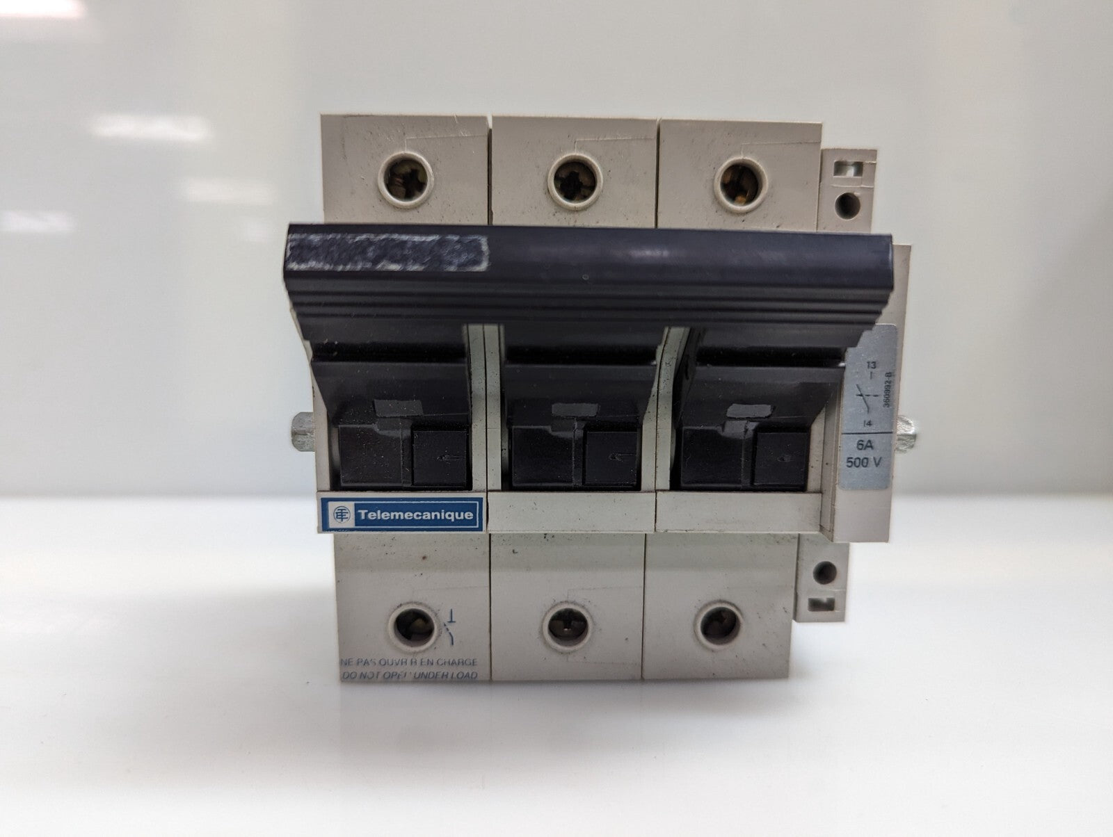 Telemecanique GK1-EK Load Isolator UNMP