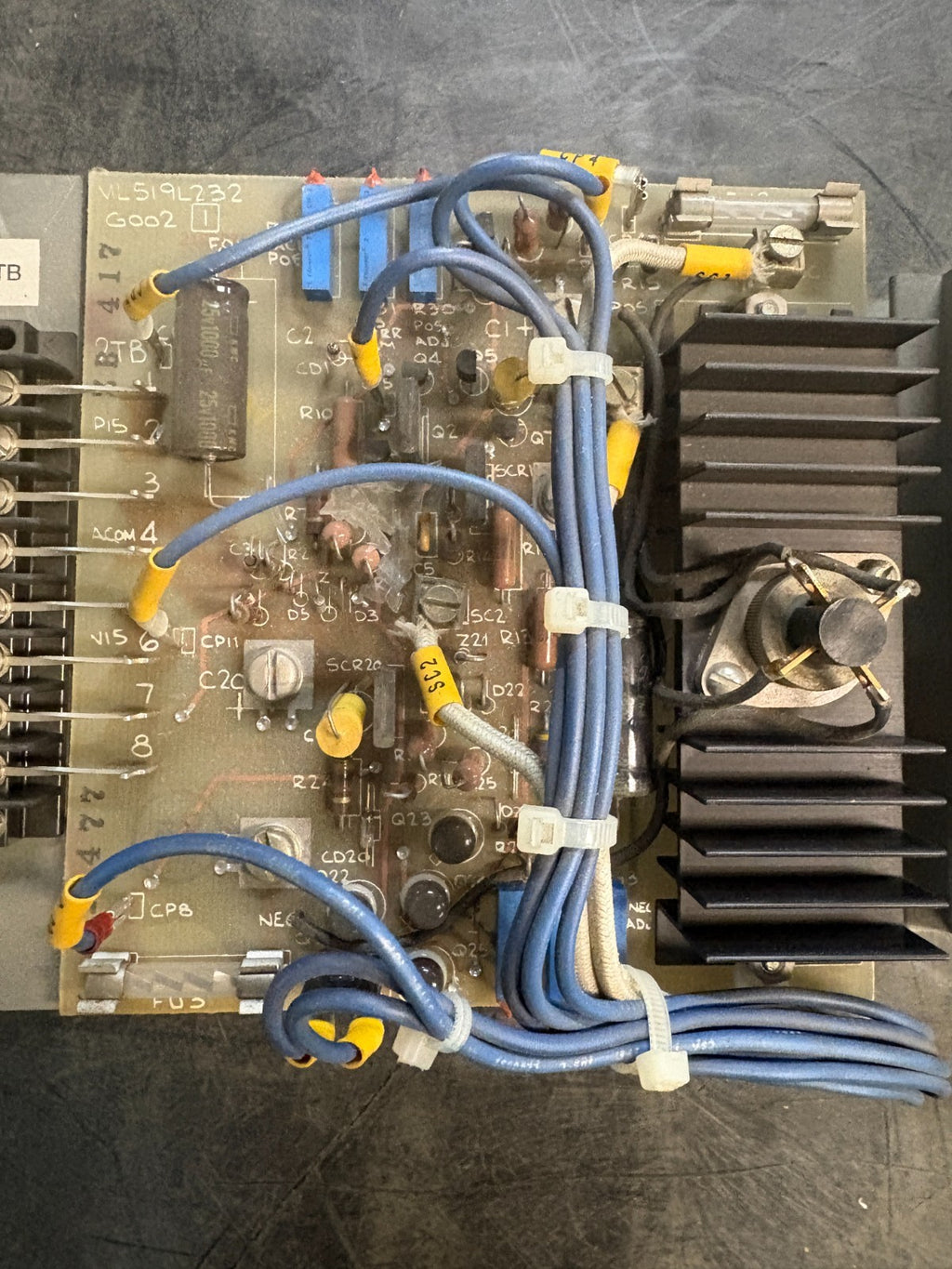 GENERAL ELECTRIC DRIVE SYSTEMS 15Y 6A REG PWR SUP ML 517L430 G-2