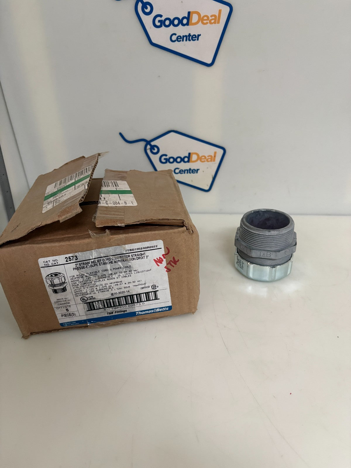 ABB THOMAS & BETTS 2" STRAIN RELIEF CORD CONNECTOR STRAIGHT #25730