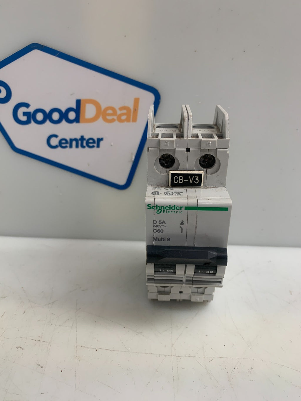SCHNEIDER ELECTRIC MULTI9 C60 D5A Circuit Breaker0