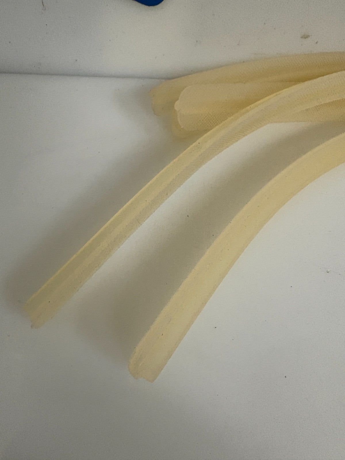 LOT OF 5 YELLOW CLEAR SILICONE LINE TREBBER FOR REISER 10-27-000004