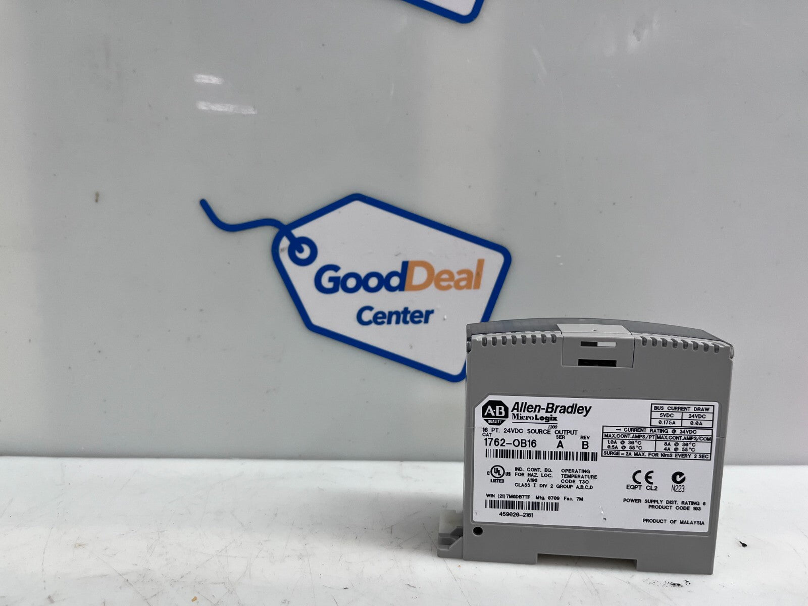 ALLEN BRADLEY / MicroLogix  1762-0B16  Output Module