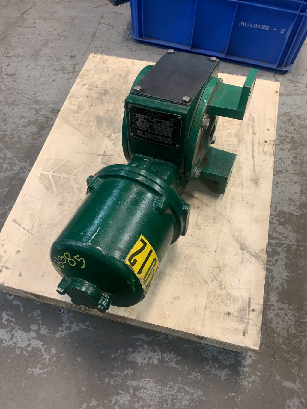 FISHER CONTROLS VALVE TYPE 1061-V1000