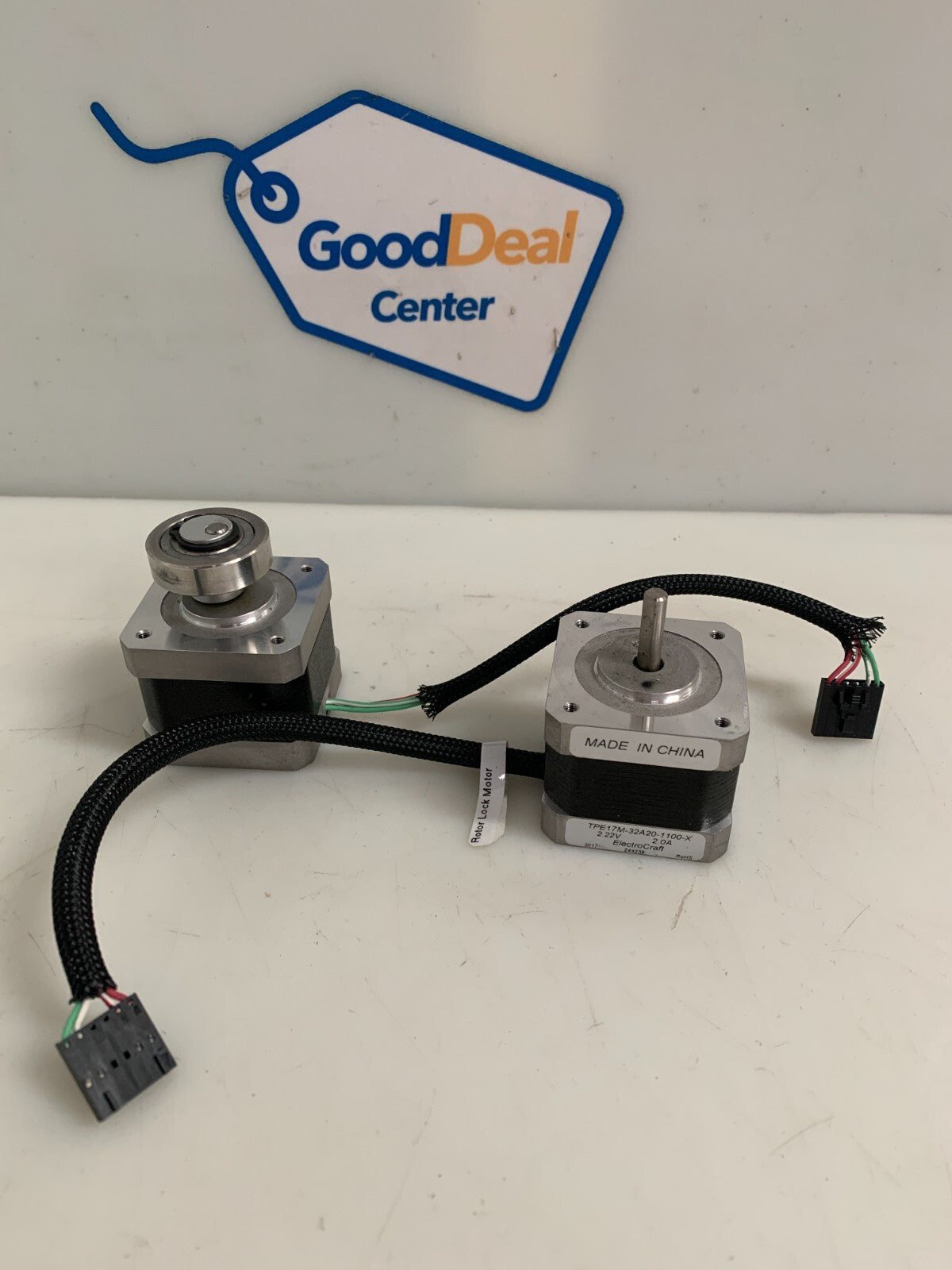 LOT OF 2 ELECTROCRAFT STEPPER MOTOR TPE17M-32A20-1100-X