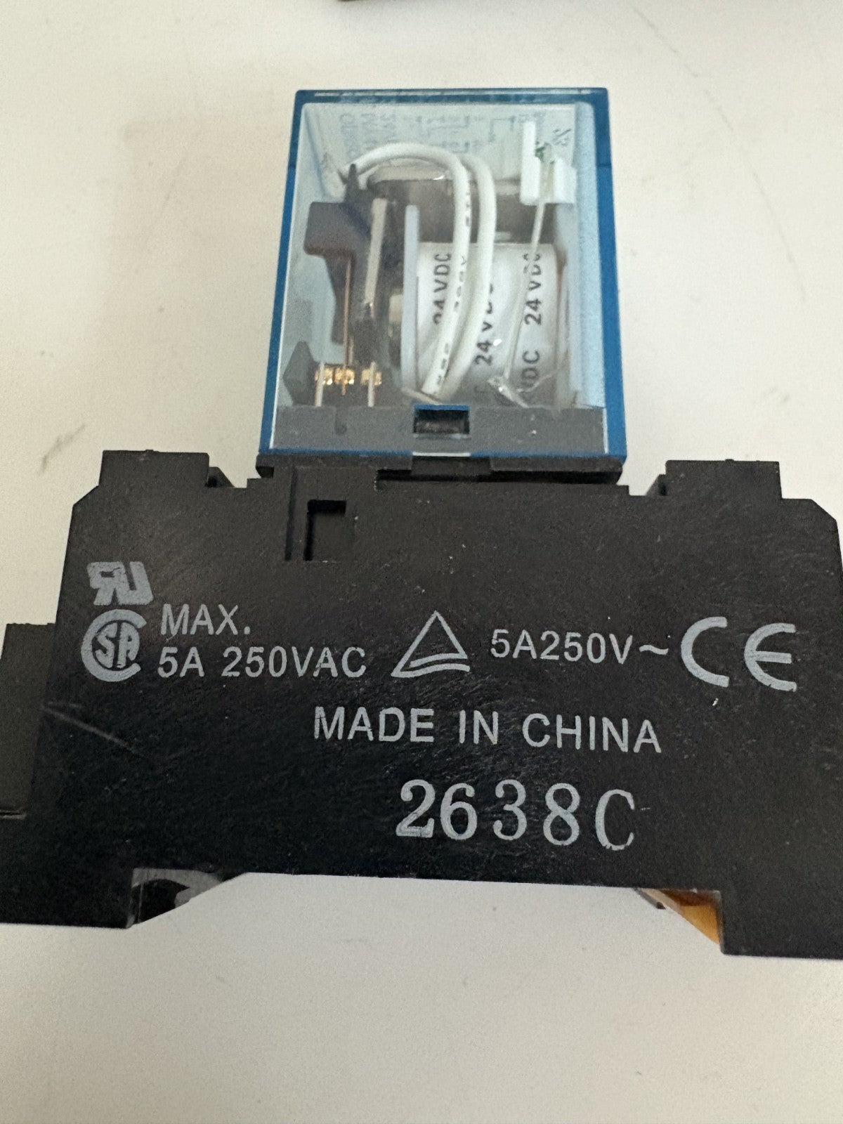 LOT OF 2 OMRON RELAY AND BASE MY4NJ1