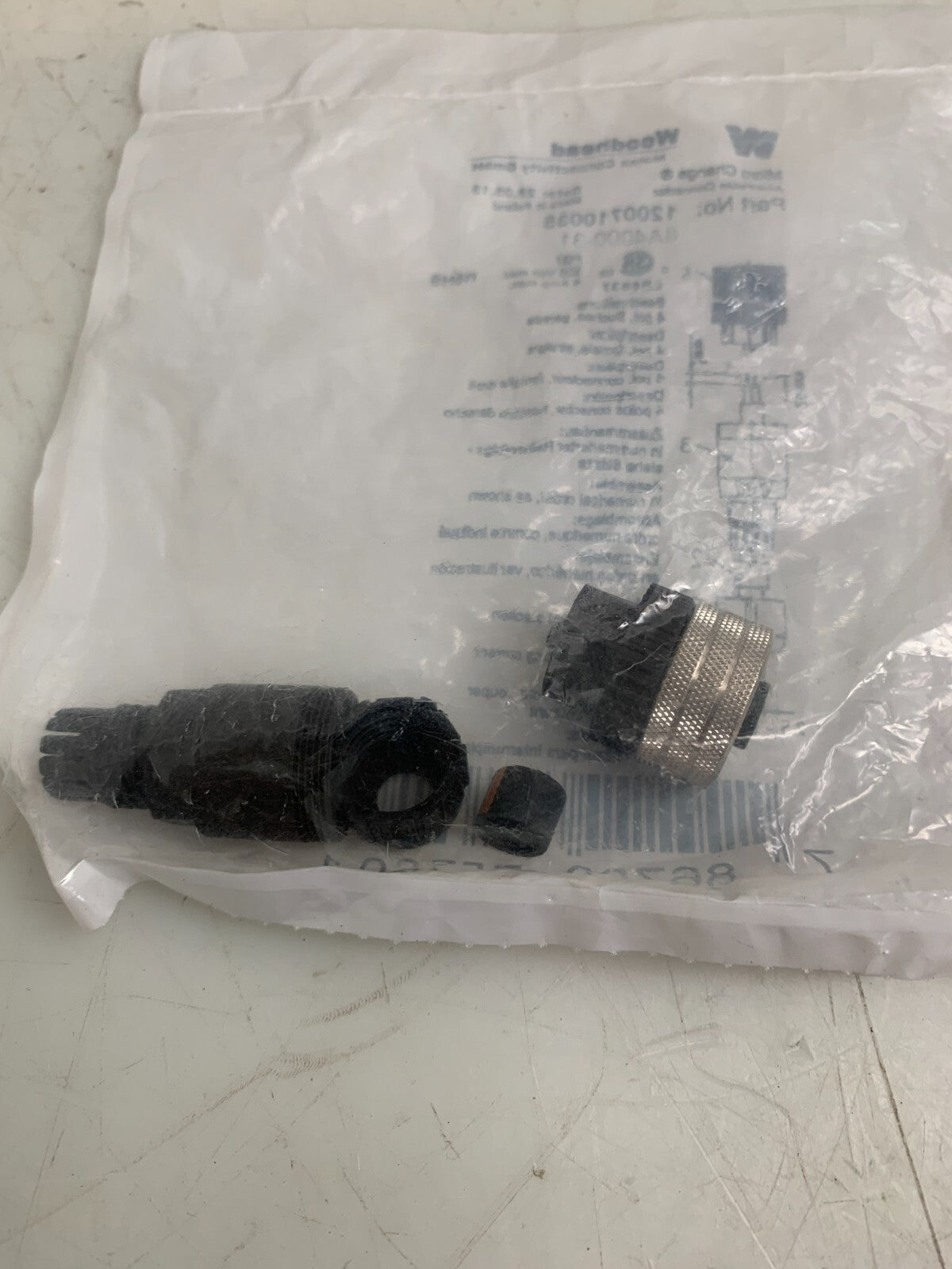 MOLEX CONNECTIVITY / WOODHEAD 1200710035 Connector 8A4000-31  (Lot of 2)1