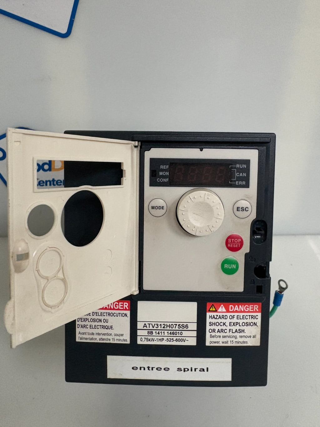 SCHNEIDER ALTIVAR ATV312H075S6 MOTOR DRIVE 1HP