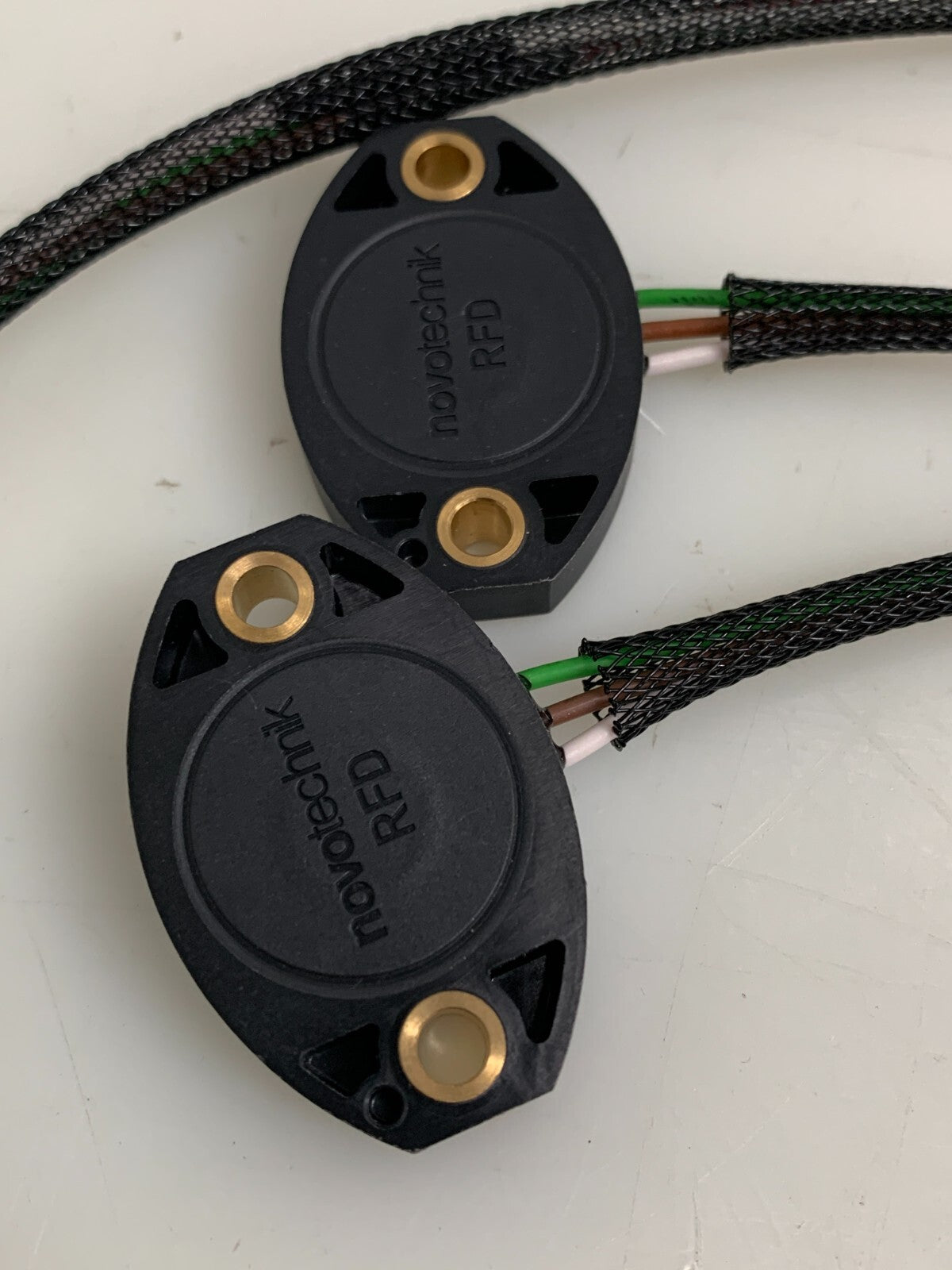 NOVOTECHNIK  Position Sensor  RDF-4021-618-211-401   (Lot of 2)